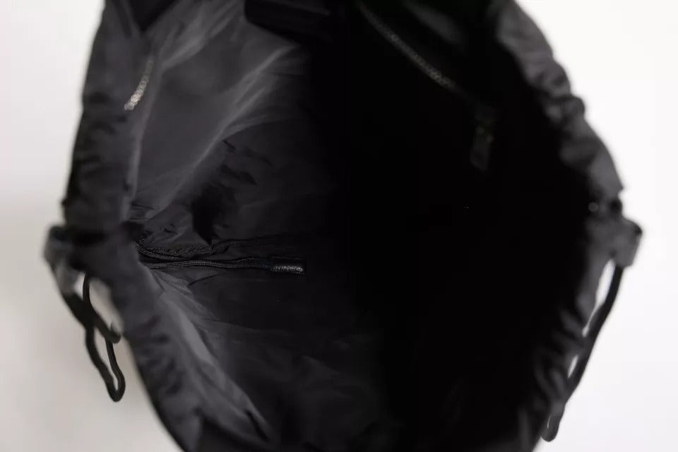 Dolce & Gabbana Schwarz-weiß gestreifter Polyester-Kordelzugbeutel