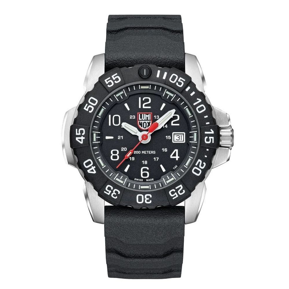 Luminox Schwarze Sportuhr aus Gummi
