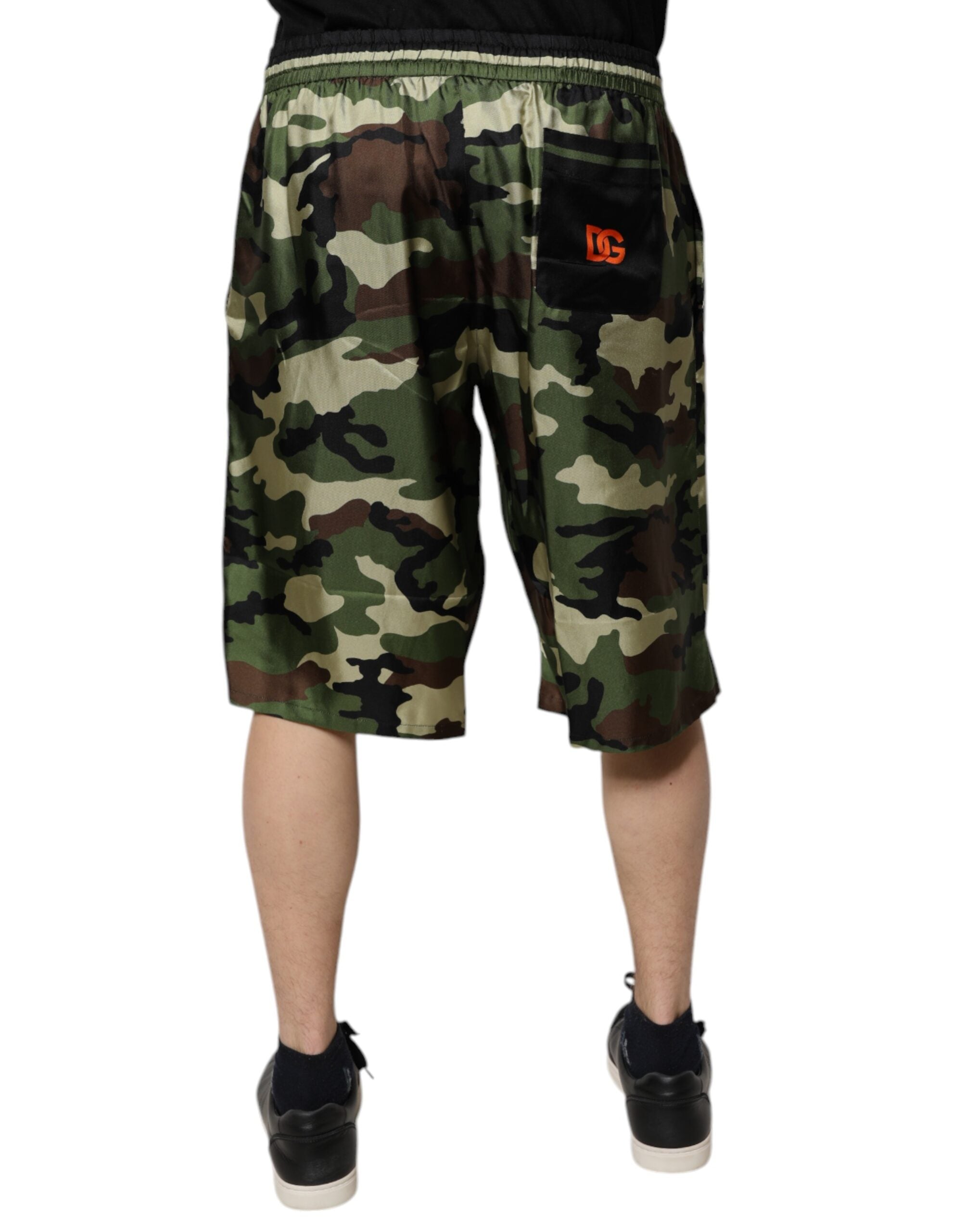 Dolce & Gabbana Multicolor Camouflage Seide Mid Waist Bermuda Shorts