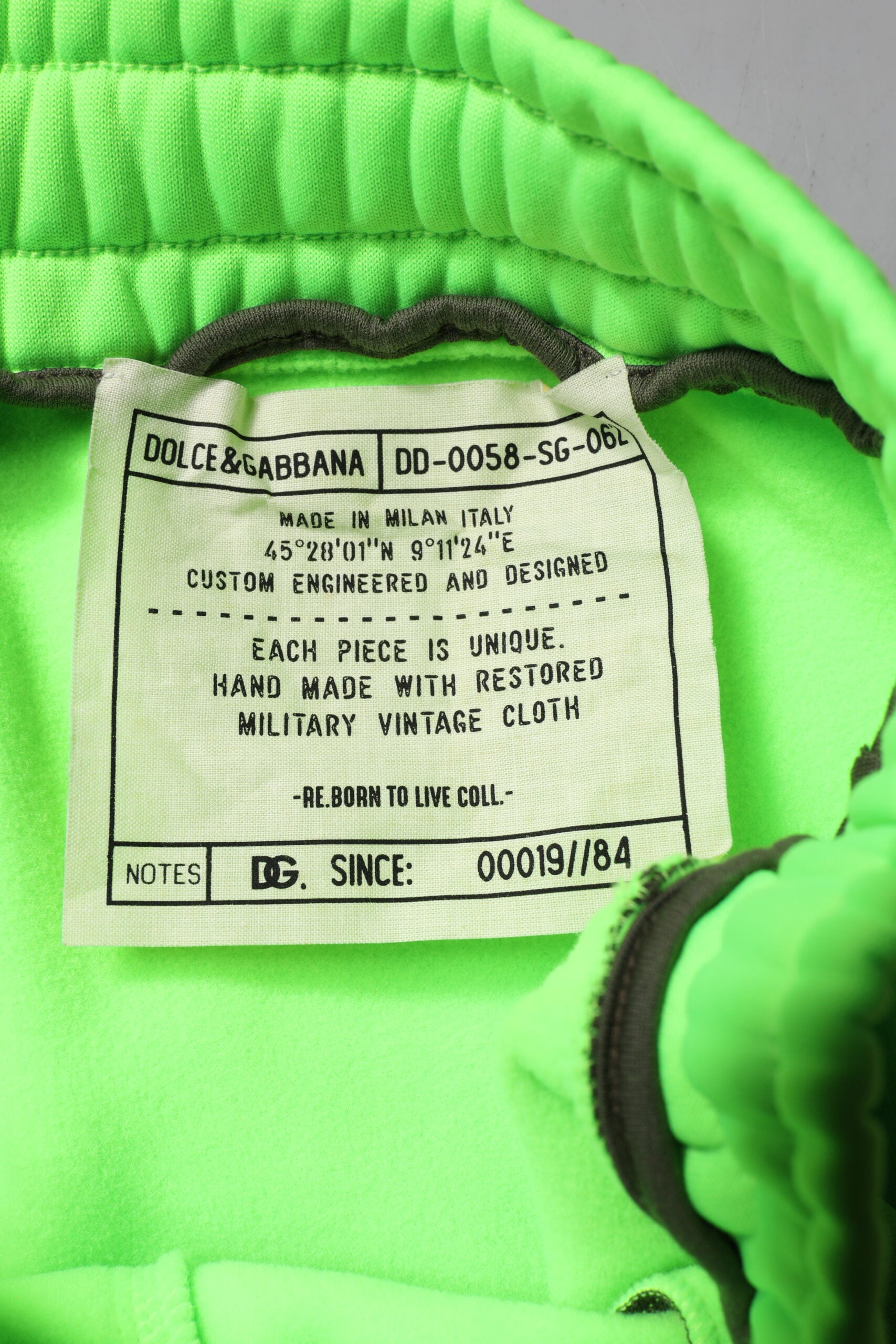 Dolce & Gabbana Grüne Cargo-Bermudashorts mit Patchwork