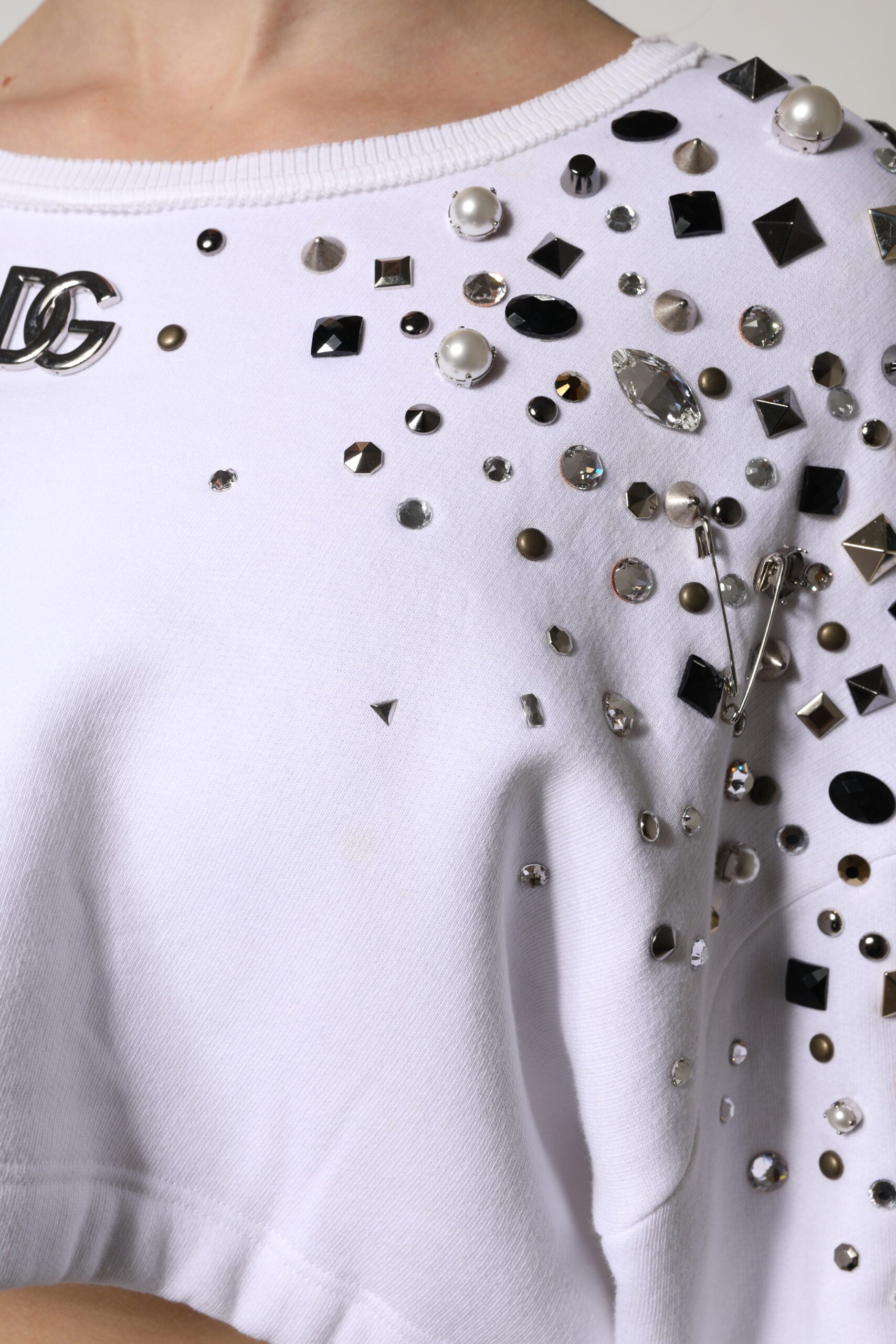 Dolce & Gabbana Weißer langärmeliger Pullover mit Verzierungen