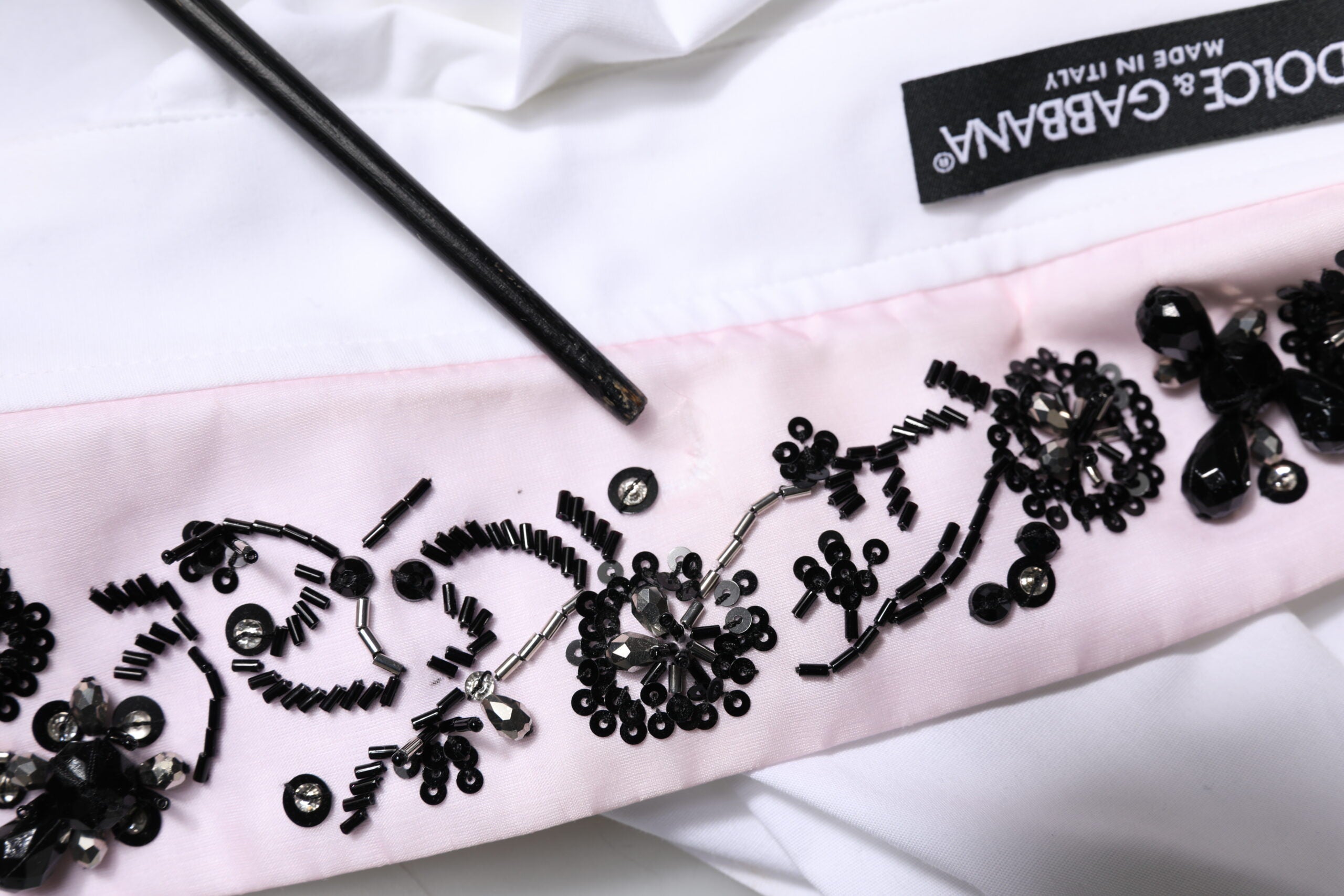 Dolce & Gabbana Weißes verschönertes Hemd mit Kragen