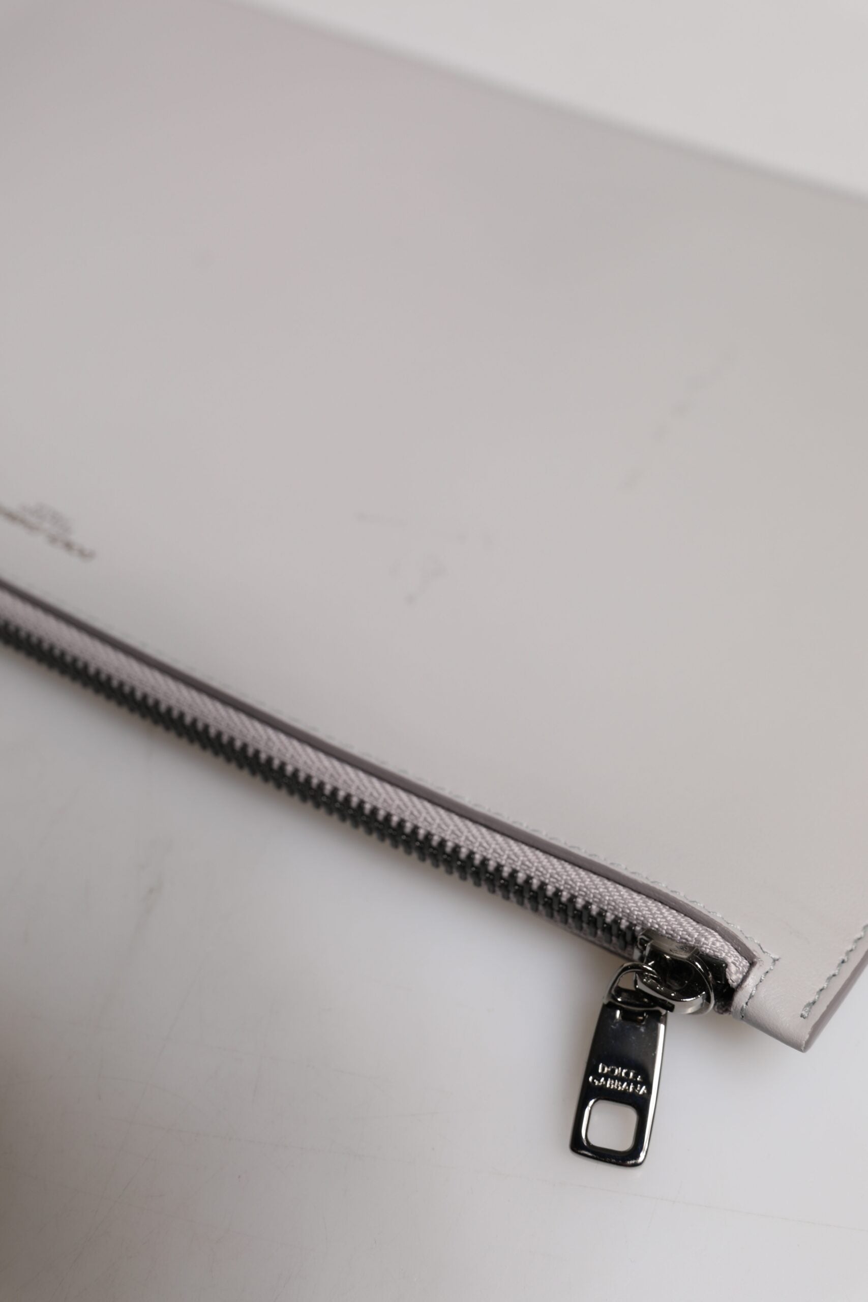 Dolce & Gabbana Graue Solid Leather DG Logo Herren Clutch Zip Pouch Tasche