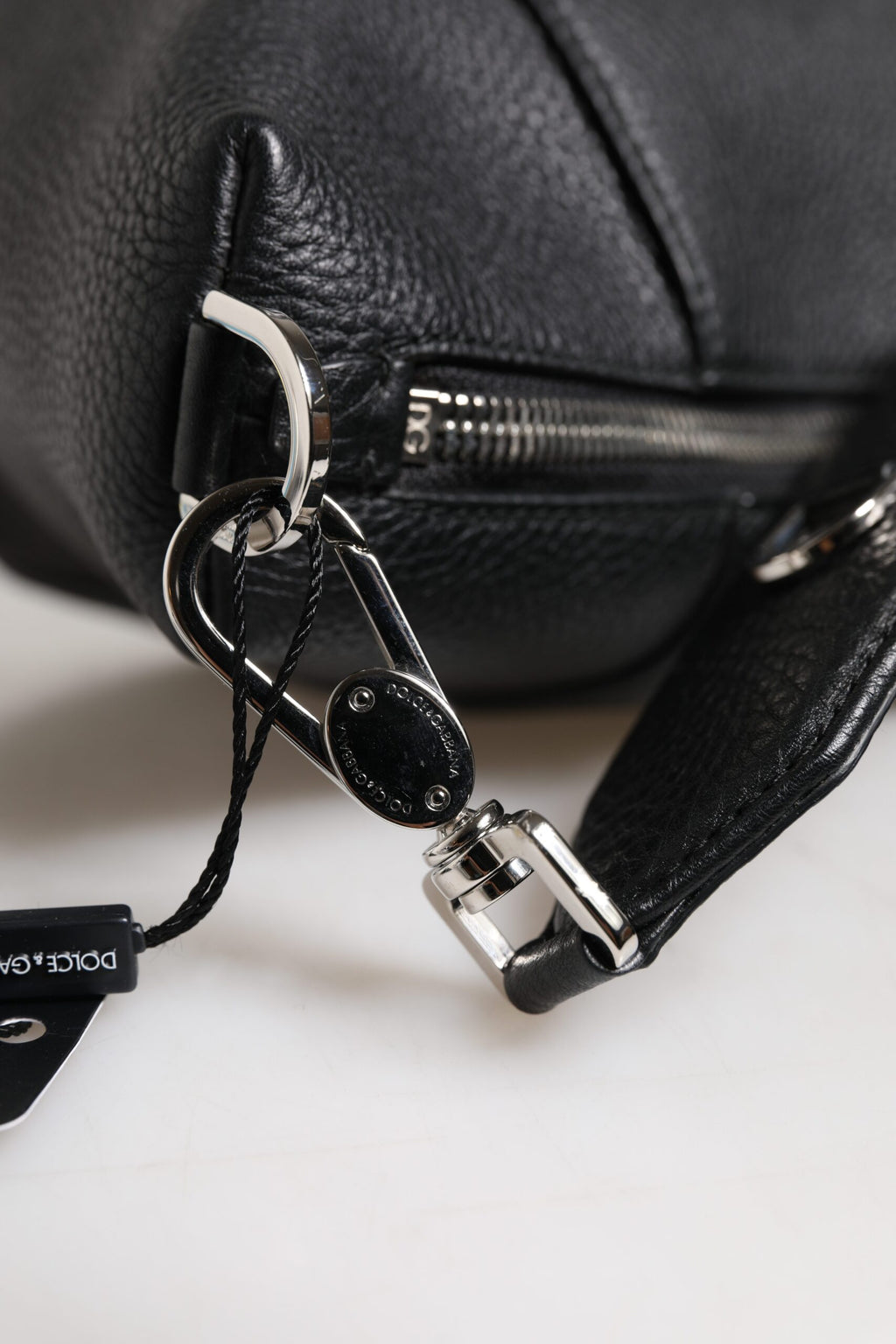 Dolce & Gabbana Schwarze Leder-Logo-Plakette Schulter-Umhängetasche