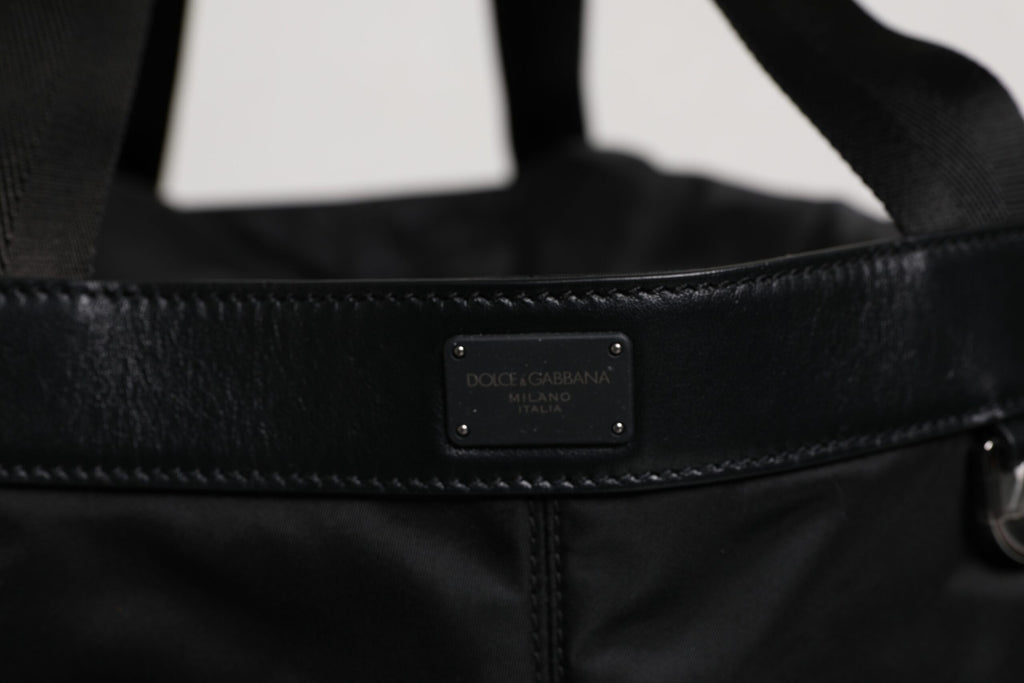 Dolce & Gabbana Schwarzes Nylon Weiß Iconic Logo Umhängetasche