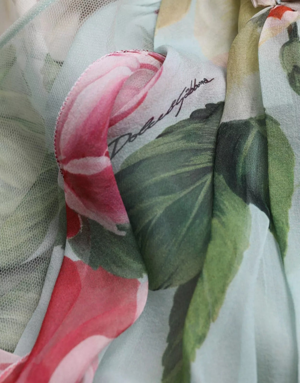 Dolce & Gabbana Blaues gestuftes Maxikleid mit Blumendruck