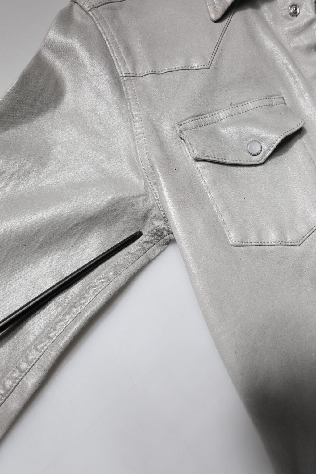 Dolce & Gabbana Metallisch graues Baumwollhemd mit Knopfleiste