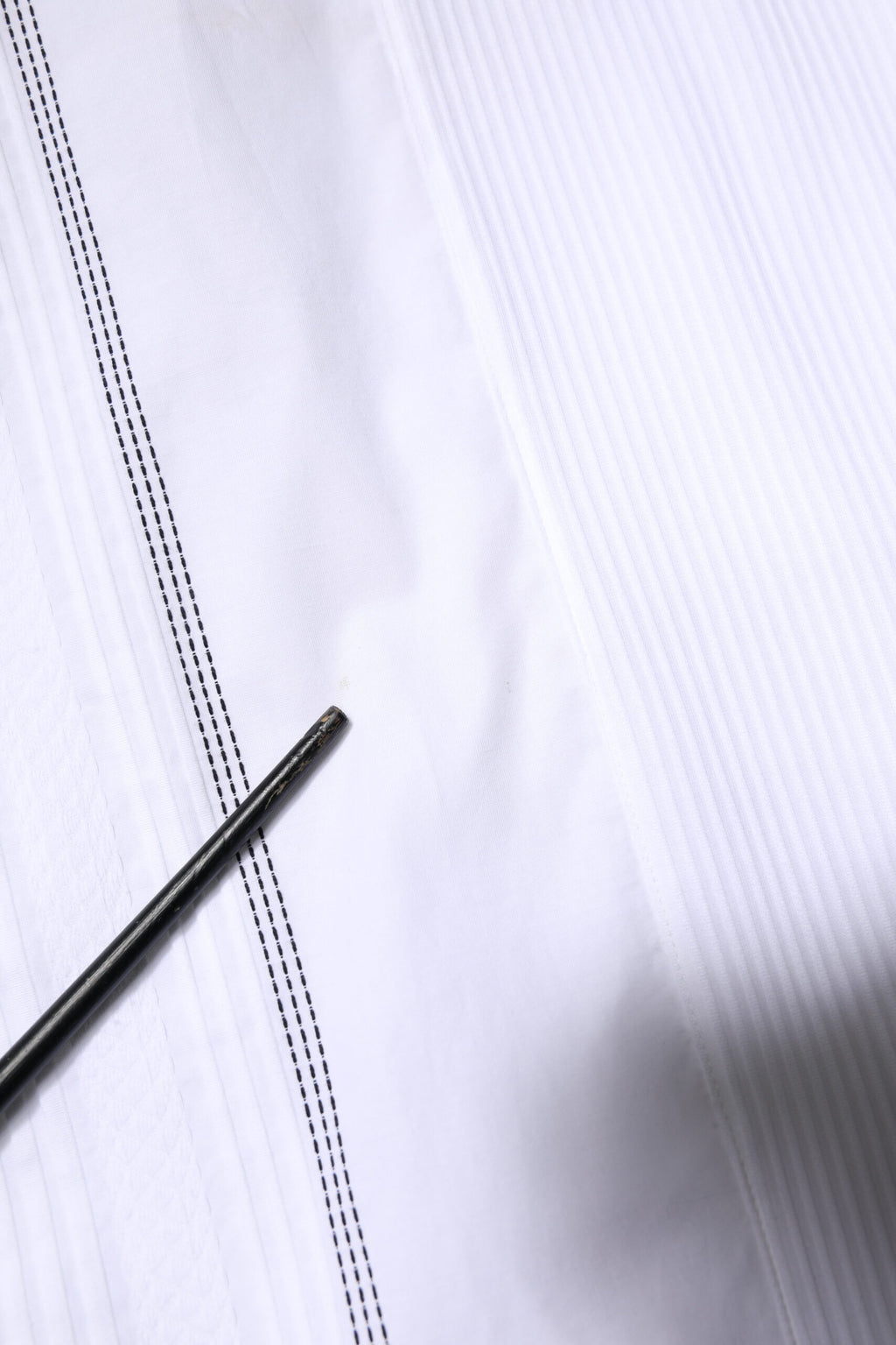 Dolce & Gabbana Weißes Baumwollhemd mit langen Ärmeln und Knopfleiste