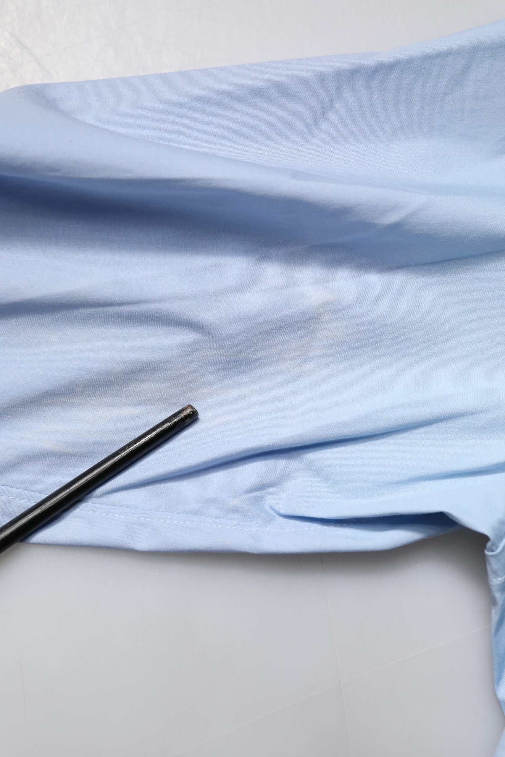 Dolce & Gabbana Hellblaues Kleid aus Baumwolle GOLD Formelles Hemd