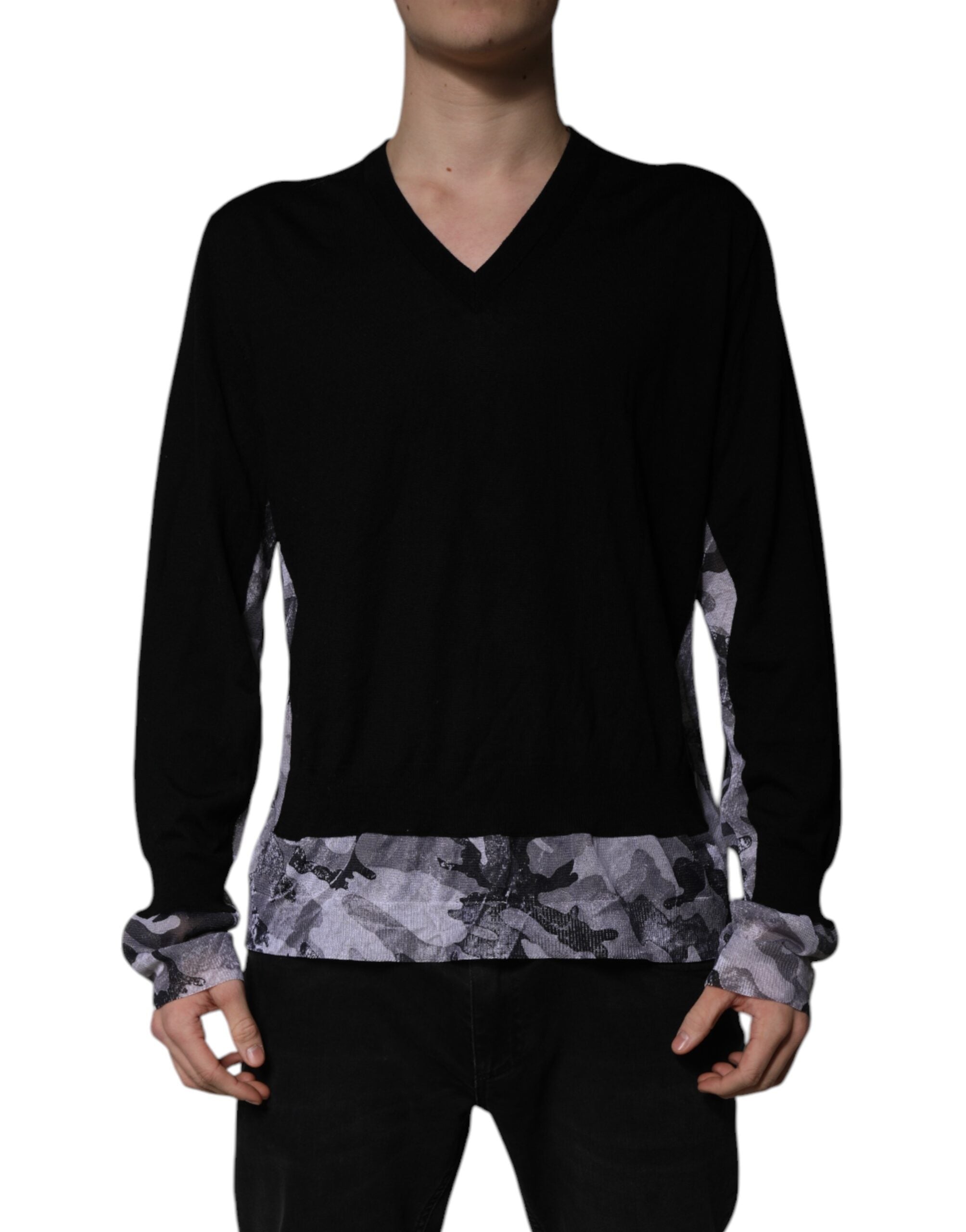 Dolce & Gabbana Schwarzer Camouflage Pullover mit V-Ausschnitt