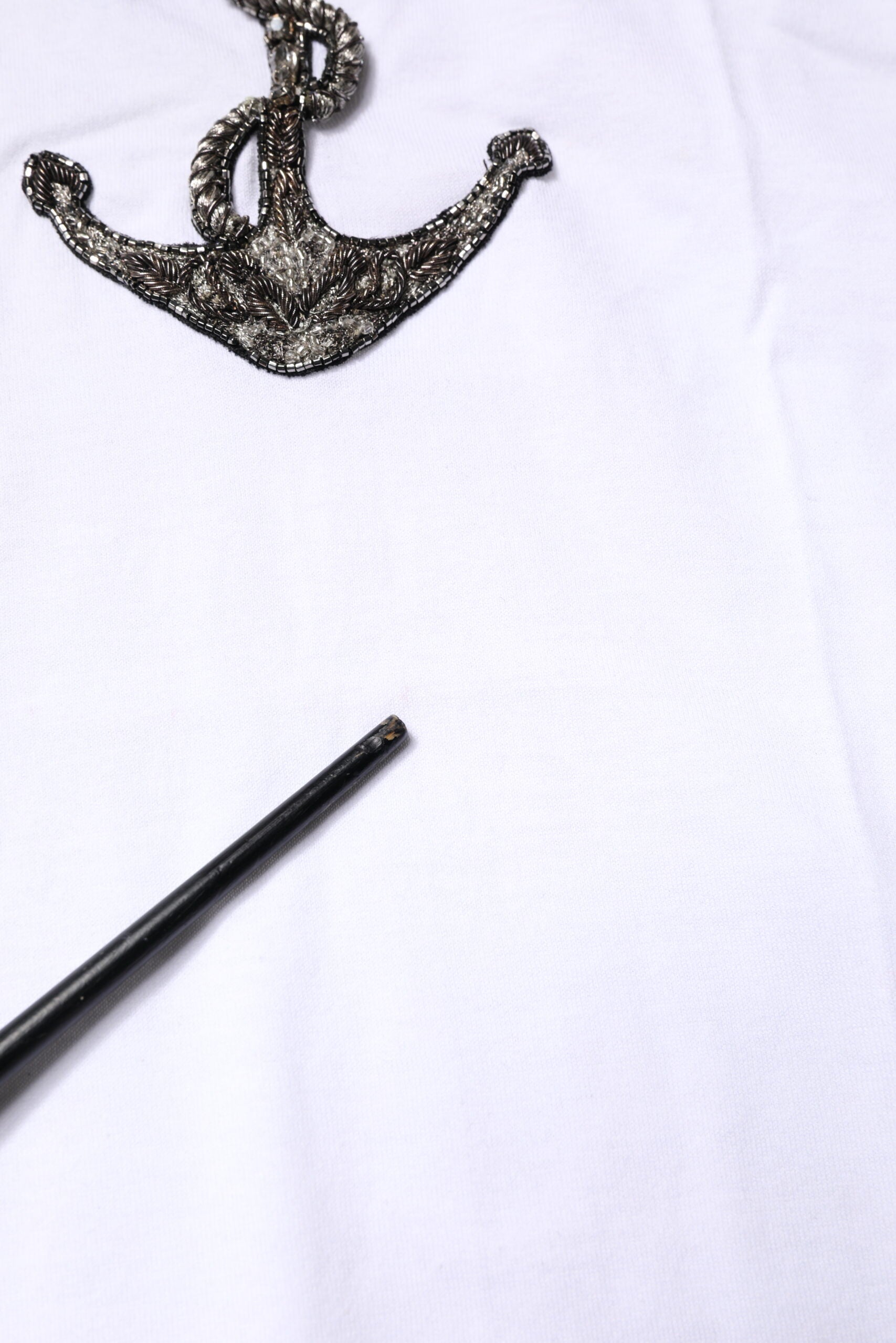 Dolce & Gabbana Weißes Baumwoll-Tank-Top mit Anker-Ketten-Stickerei