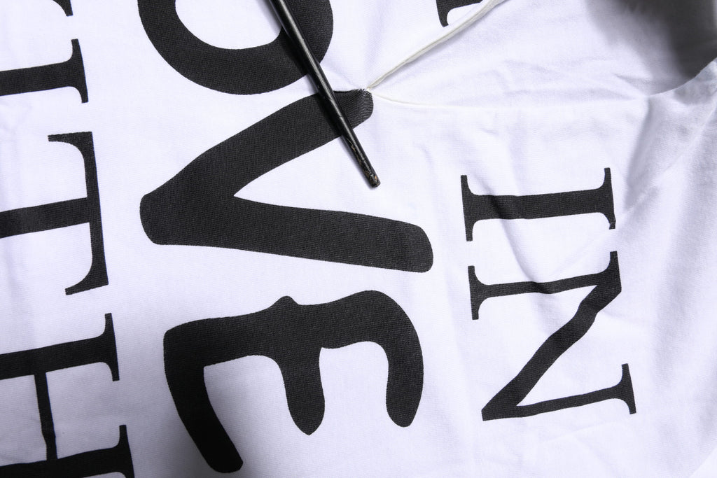 Dolce & Gabbana Weißes T-Shirt mit Ascot-Kragen aus Baumwoll-Seidenmischung