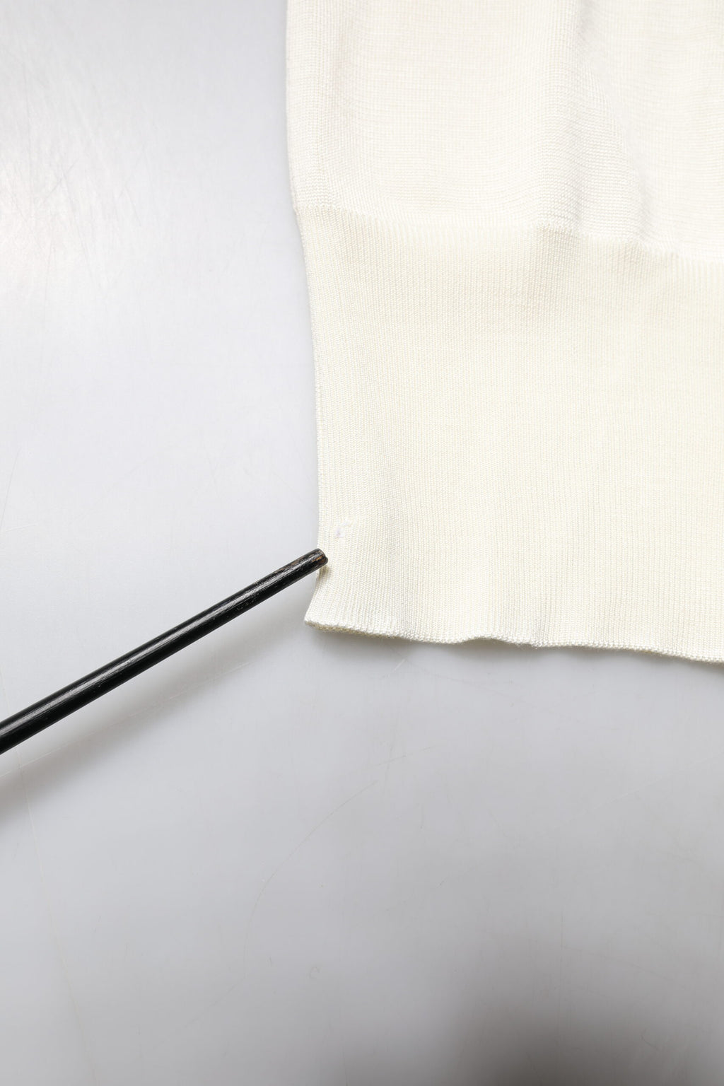 Dolce & Gabbana Creme Kurzarm Seidenbluse Rundhalsausschnitt Top