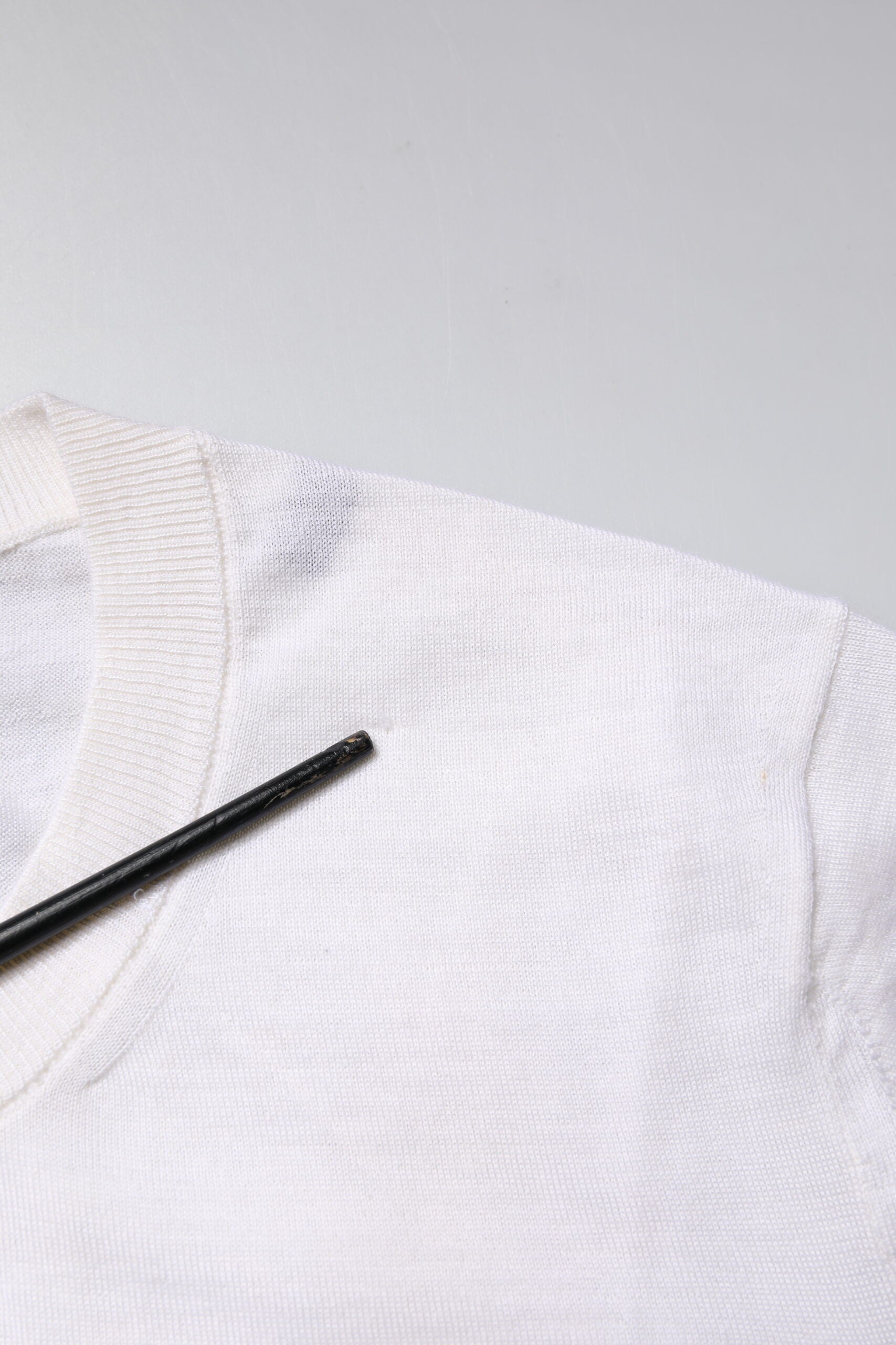 Dolce & Gabbana Cremefarbener Kaschmir-Strickpullover mit Cropped Cardigan