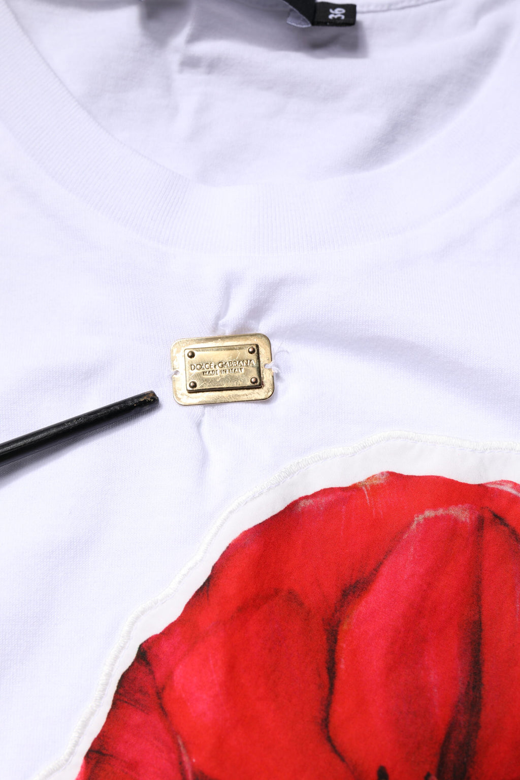 Dolce & Gabbana Weißes T-Shirt mit Rundhalsausschnitt und Blumendruck aus Baumwolle