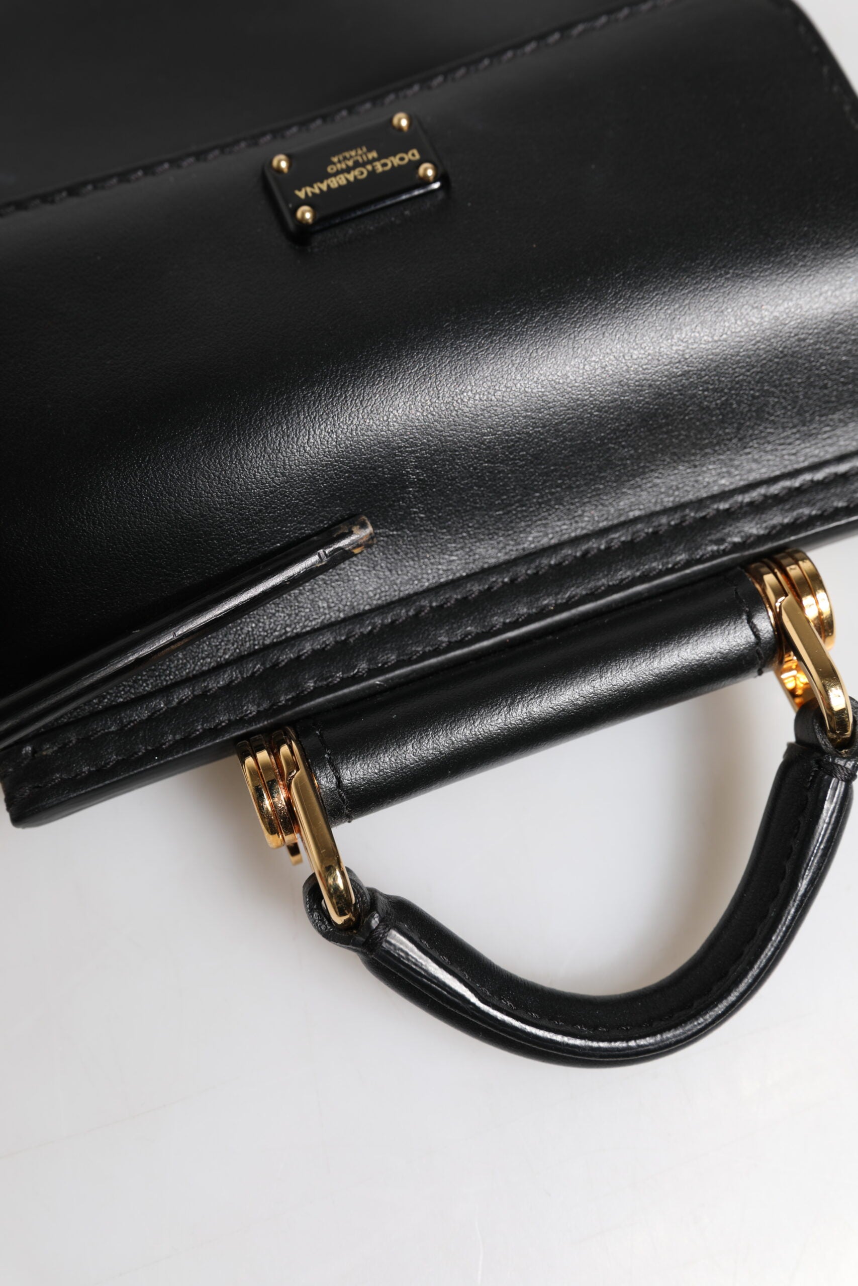 Dolce & Gabbana Schwarze Mini-Tasche aus Kalbsleder mit Logo-Plakette