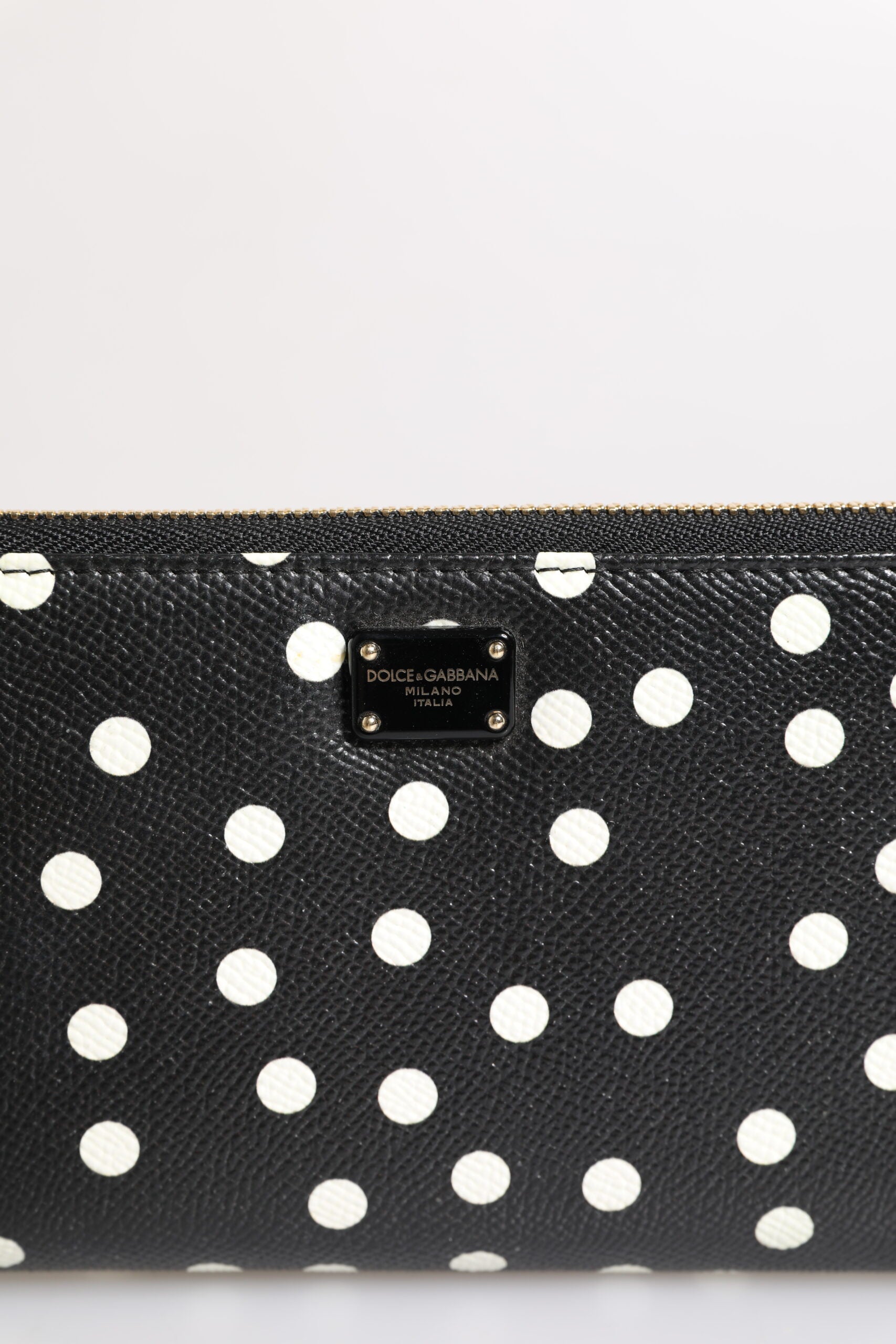 Dolce & Gabbana Schwarz-weiß gepunktetes Leder Zip Around Continental Brieftasche