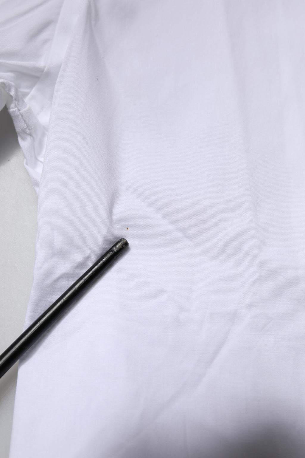 Dolce & Gabbana Weißes Baumwoll-Stretch GOLD Kleid Formelles Hemd