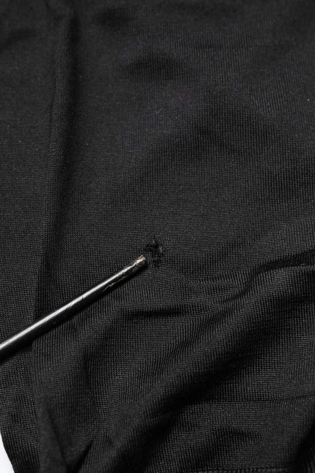 Dolce & Gabbana Schwarzes ärmelloses Top mit Rundhalsausschnitt aus Spitze