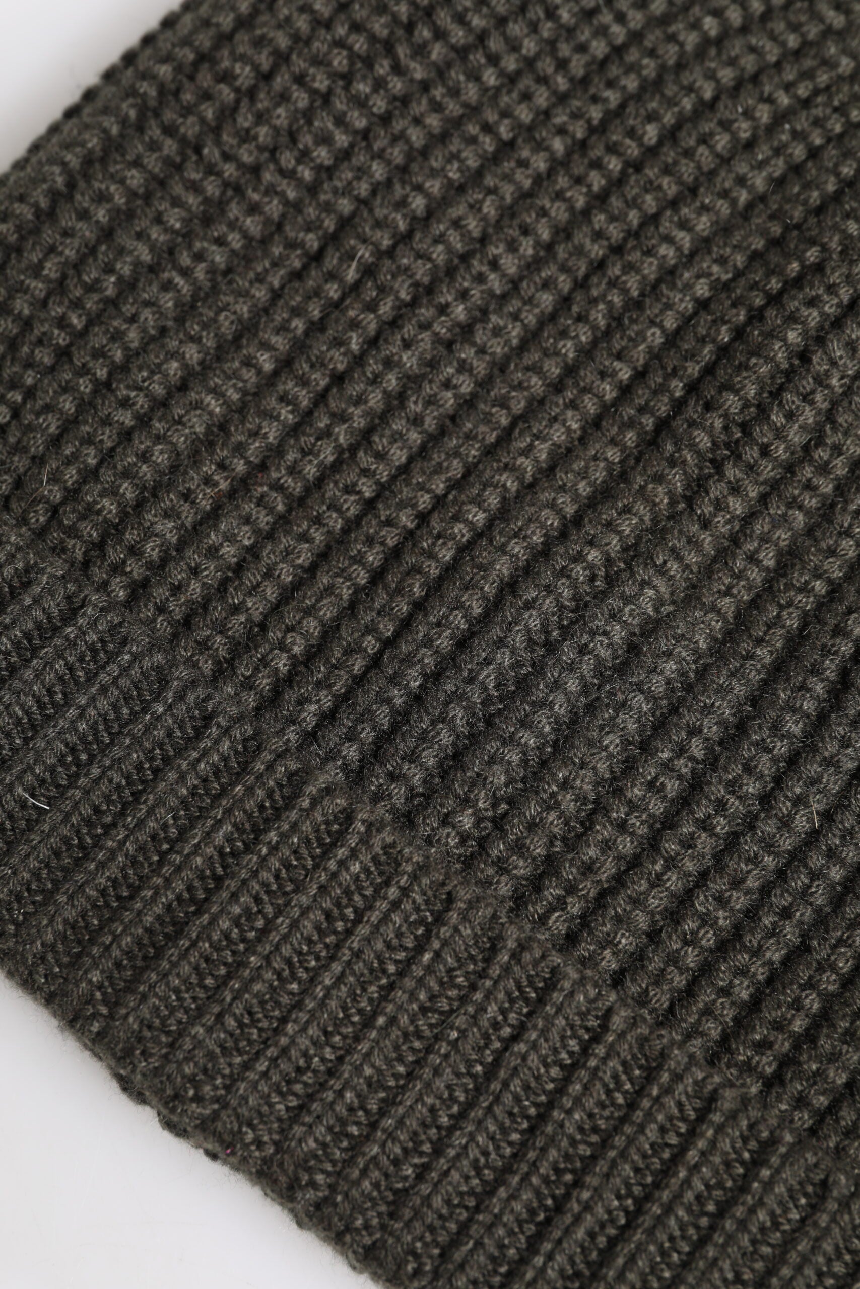 Dolce & Gabbana Dunkelgraue Kaschmir-Strickmütze Winter Beanie
