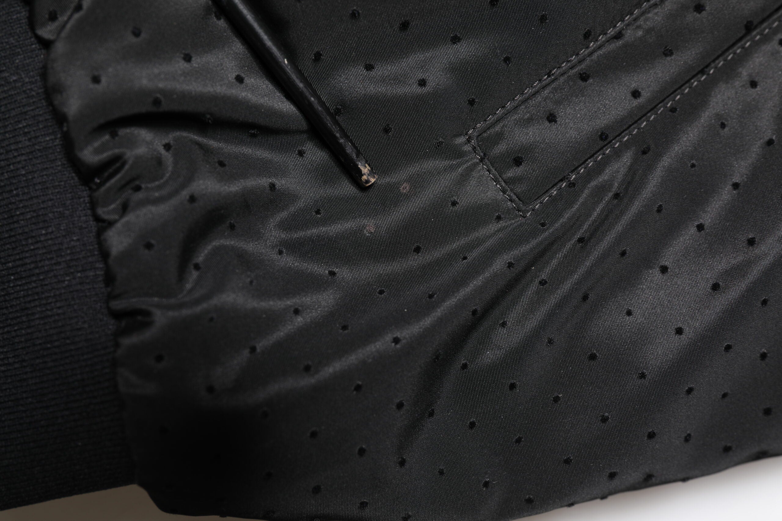 Dolce & Gabbana Schwarze Bomberjacke mit langen Ärmeln und durchgehendem Reißverschluss