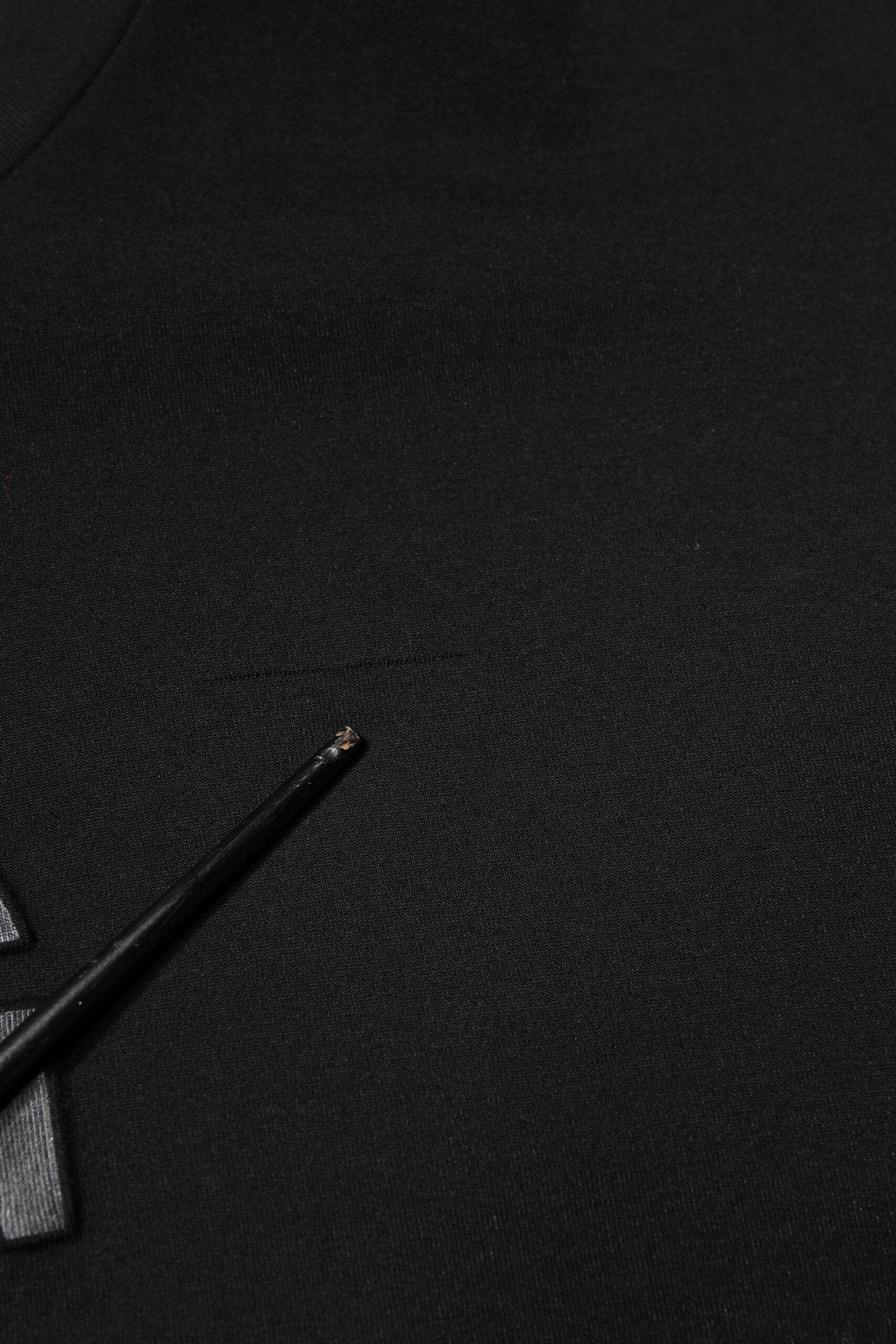 Dolce & Gabbana Schwarzer Cotton DG Pullover mit Rundhalsausschnitt