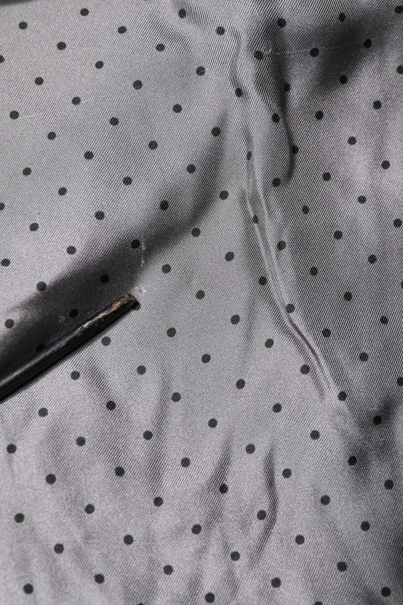 Dolce & Gabbana Graues gepunktetes Seidenhemd mit langen Ärmeln