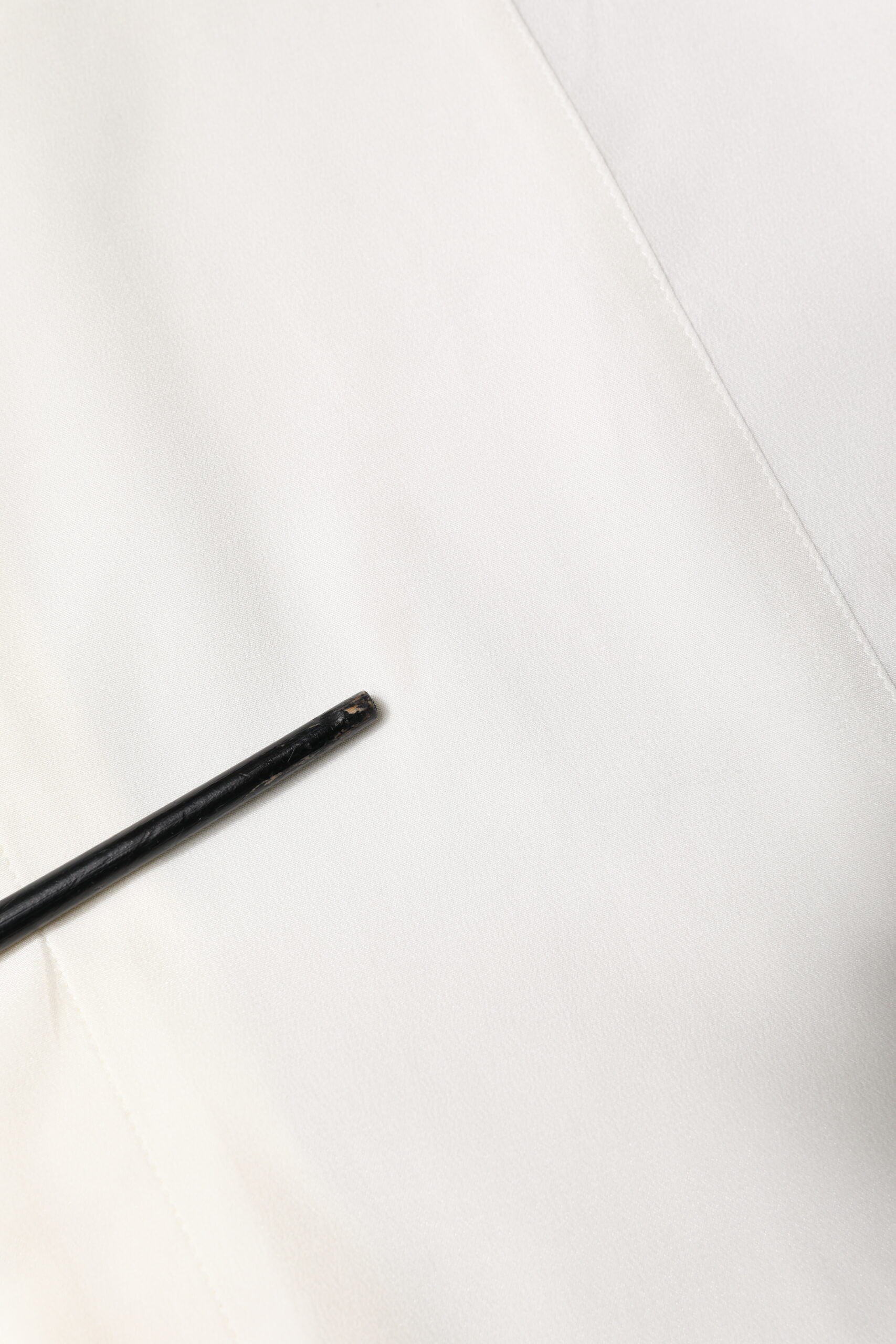 Dolce & Gabbana Weißes Seidenkleid GOLD Formales Hemd mit Kragen