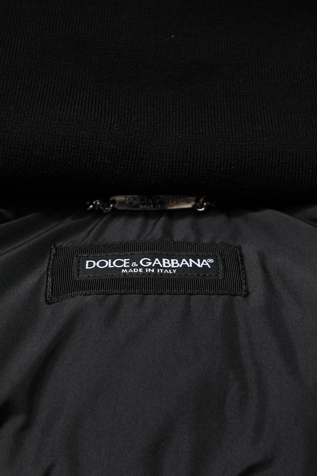 Dolce & Gabbana Blaue Logo-Steppjacke mit Kapuze und Reißverschluss