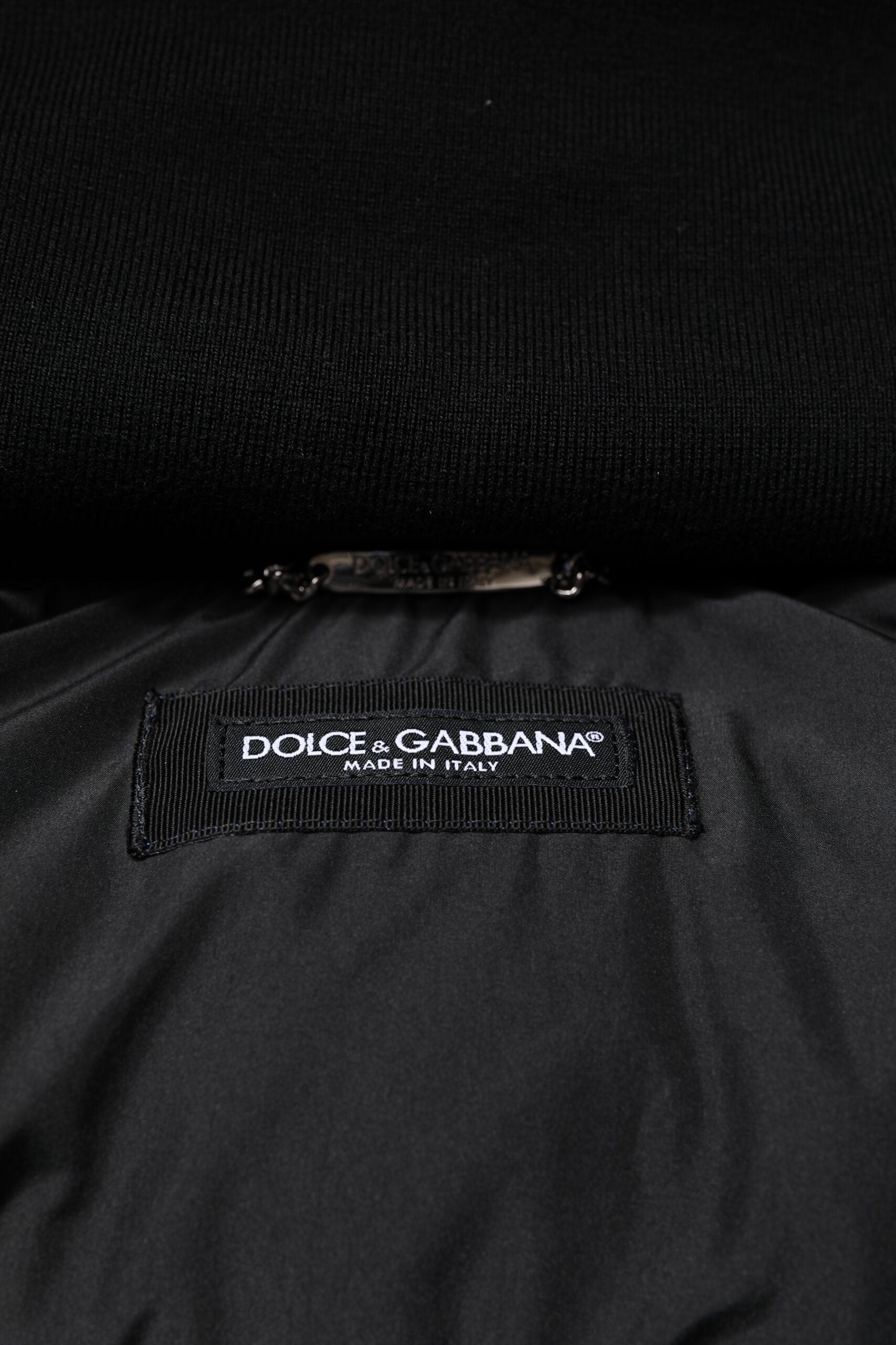 Dolce & Gabbana Blaue Logo-Steppjacke mit Kapuze und Reißverschluss