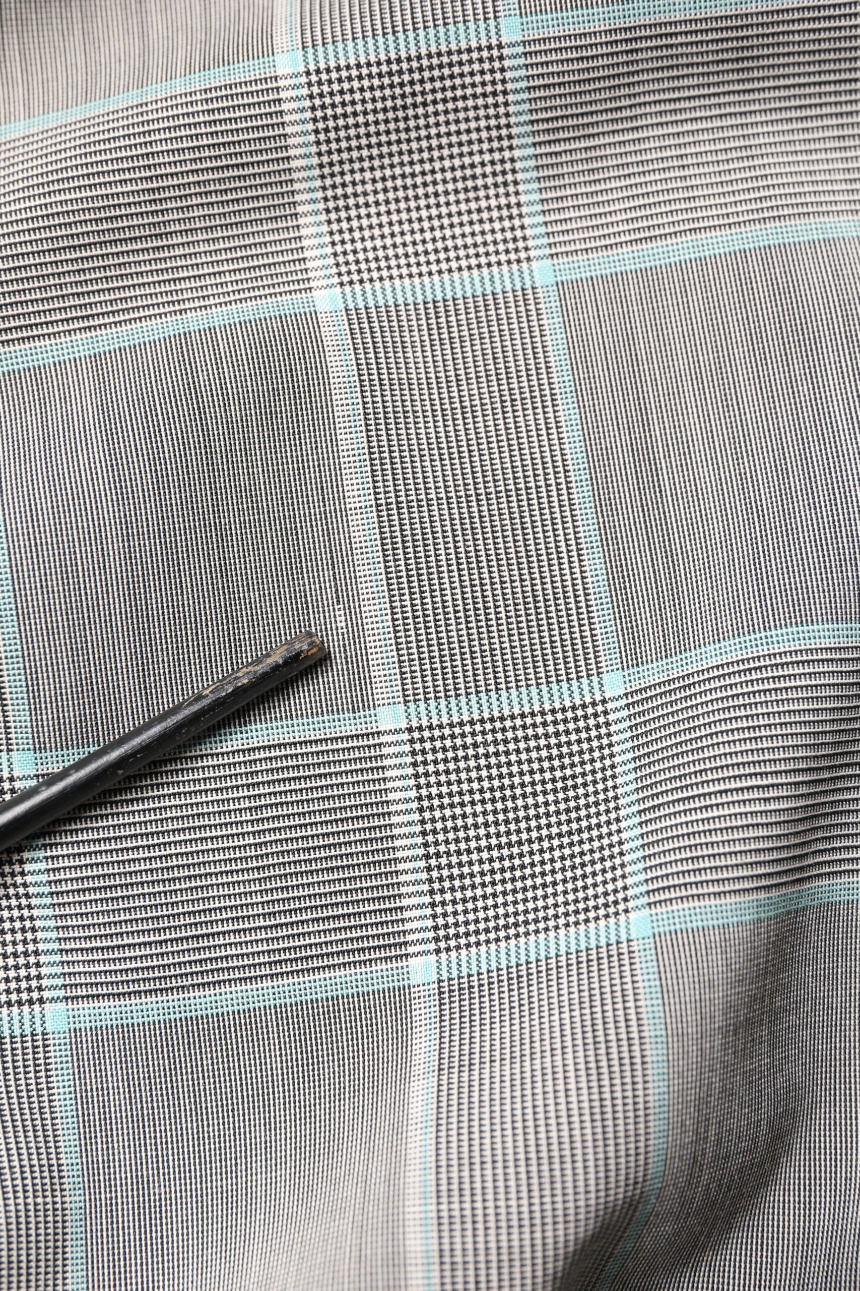 Dolce & Gabbana Mehrfarbig karierte Windbreaker-Jacke mit durchgehendem Reißverschluss