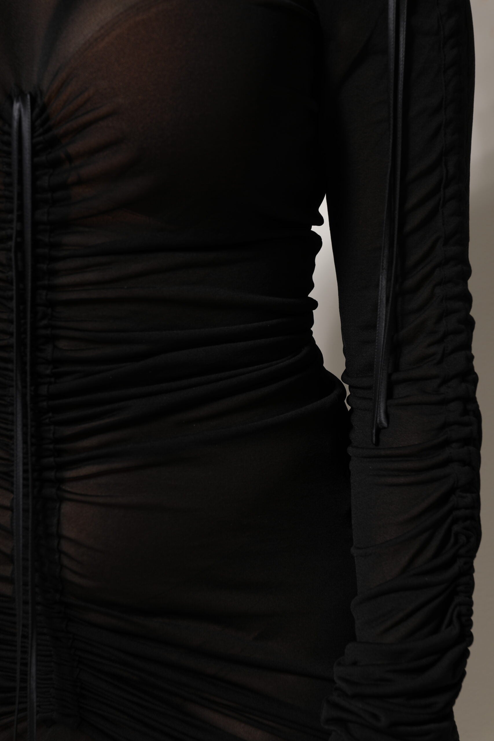 Dolce & Gabbana Schwarzes Bodycon Kleid mit Maschenbesatz