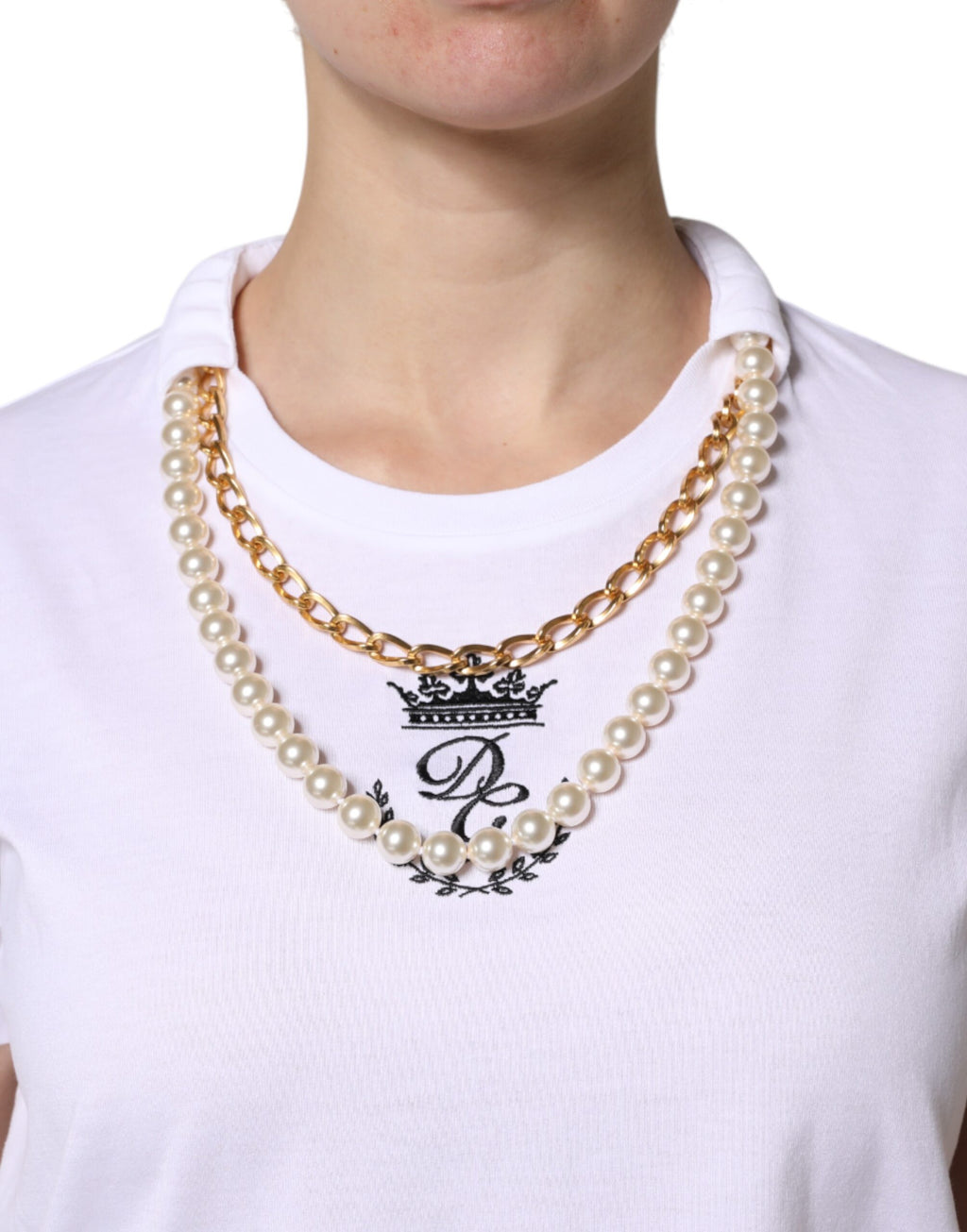 Dolce & Gabbana Weißes Ketten-Perlen-Baumwoll-T-Shirt mit Rundhalsausschnitt