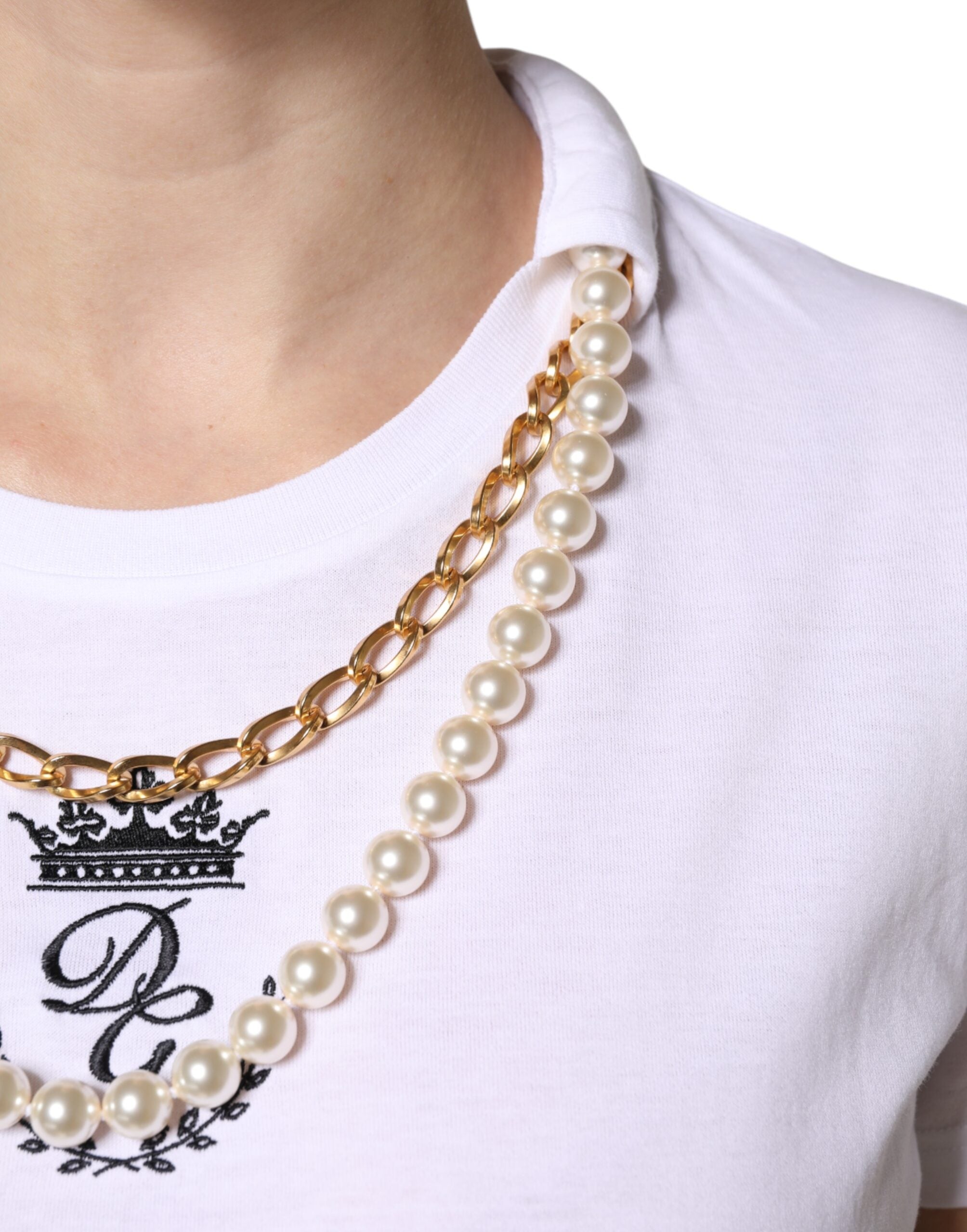 Dolce & Gabbana Weißes Ketten-Perlen-Baumwoll-T-Shirt mit Rundhalsausschnitt