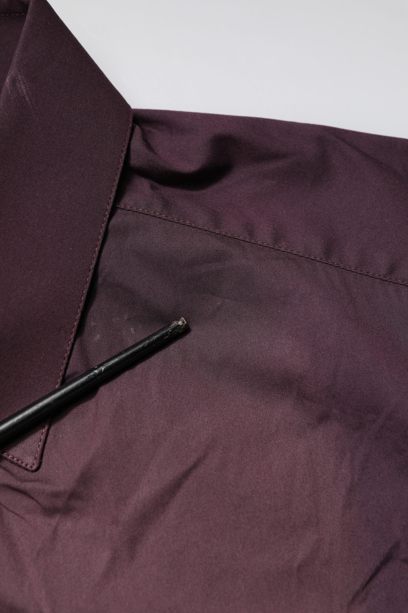 Dolce & Gabbana Burgunderfarbenes Hemd aus Baumwolle GOLD mit langen Ärmeln