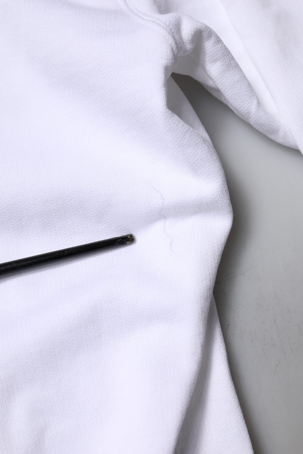 Dolce & Gabbana Weißer Logo-Baumwollpullover mit Rundhalsausschnitt