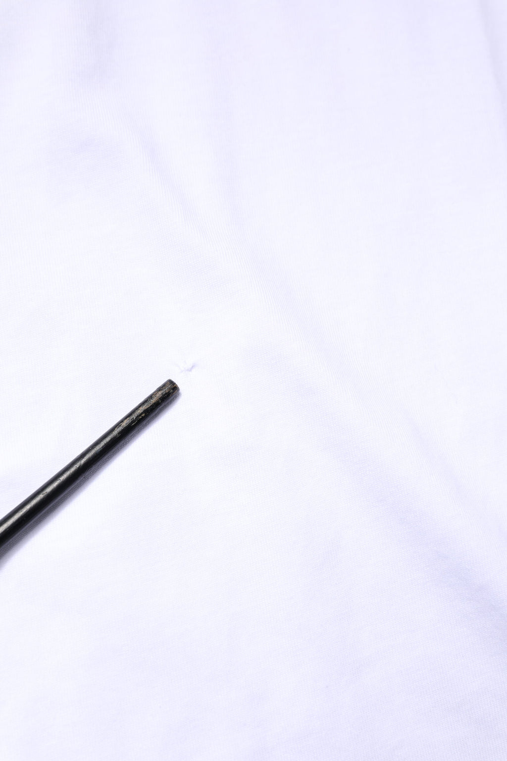 Dolce & Gabbana Weißes T-Shirt mit Rundhalsausschnitt und DG-Stickerei aus Baumwolle