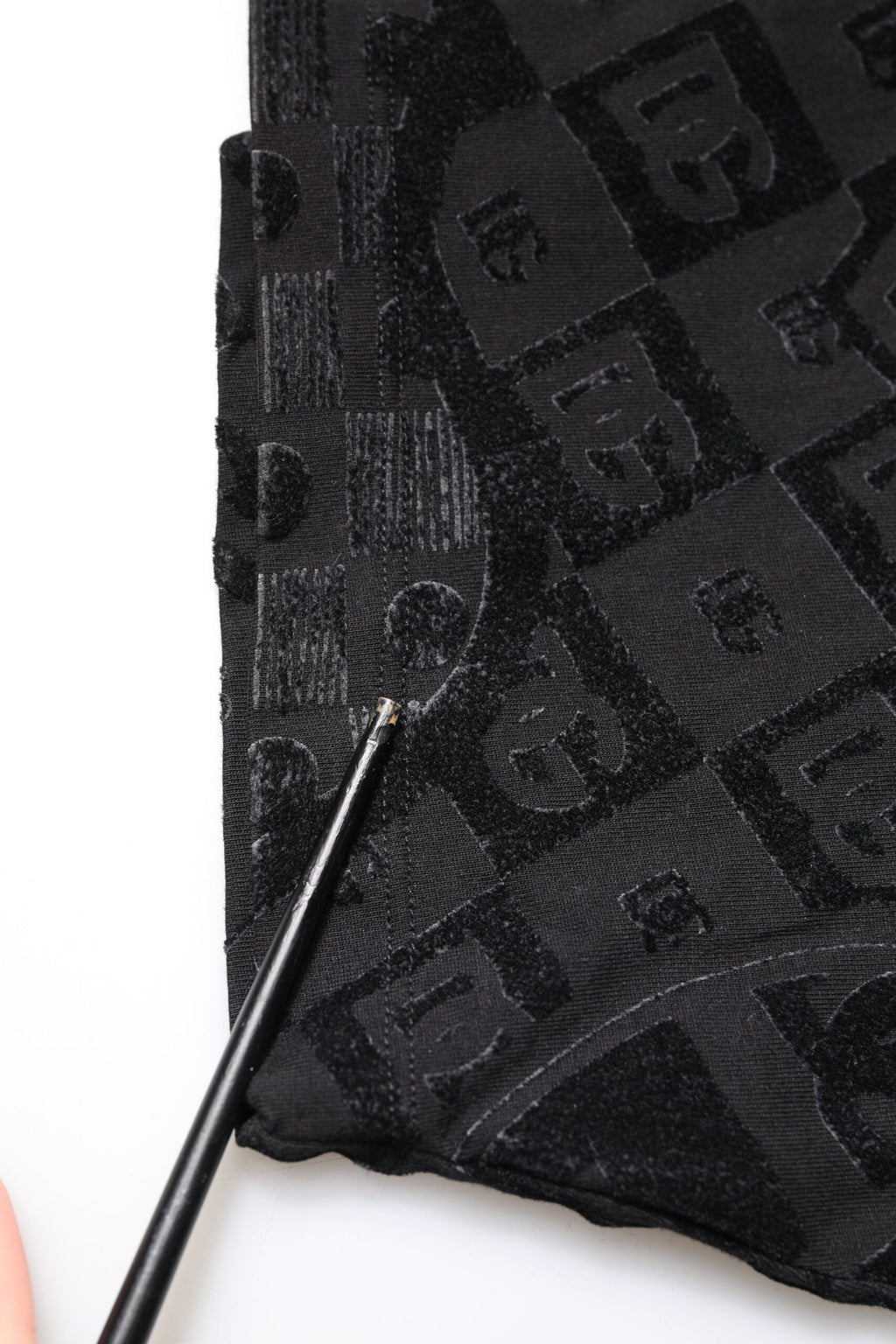 Dolce & Gabbana Schwarzes Baumwoll-Bandana-Logo-T-Shirt mit Rundhalsausschnitt