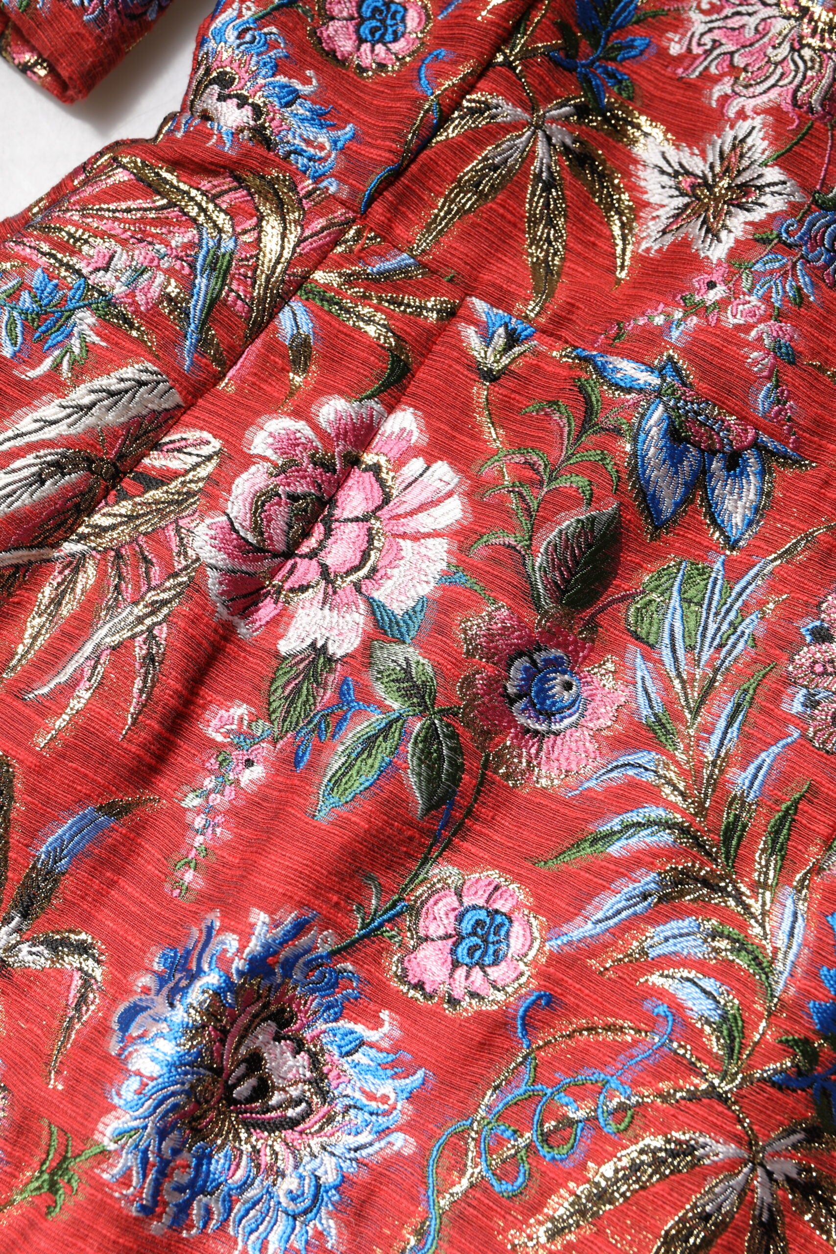 Dolce & Gabbana Rotes, geblümtes Jacquard-Minikleid in A-Linie