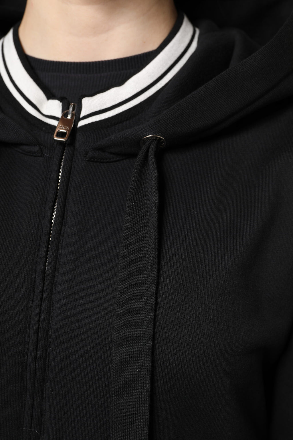 Dolce & Gabbana Schwarzes Baumwoll-Sweatshirt mit Kapuze und Reißverschluss Pullover