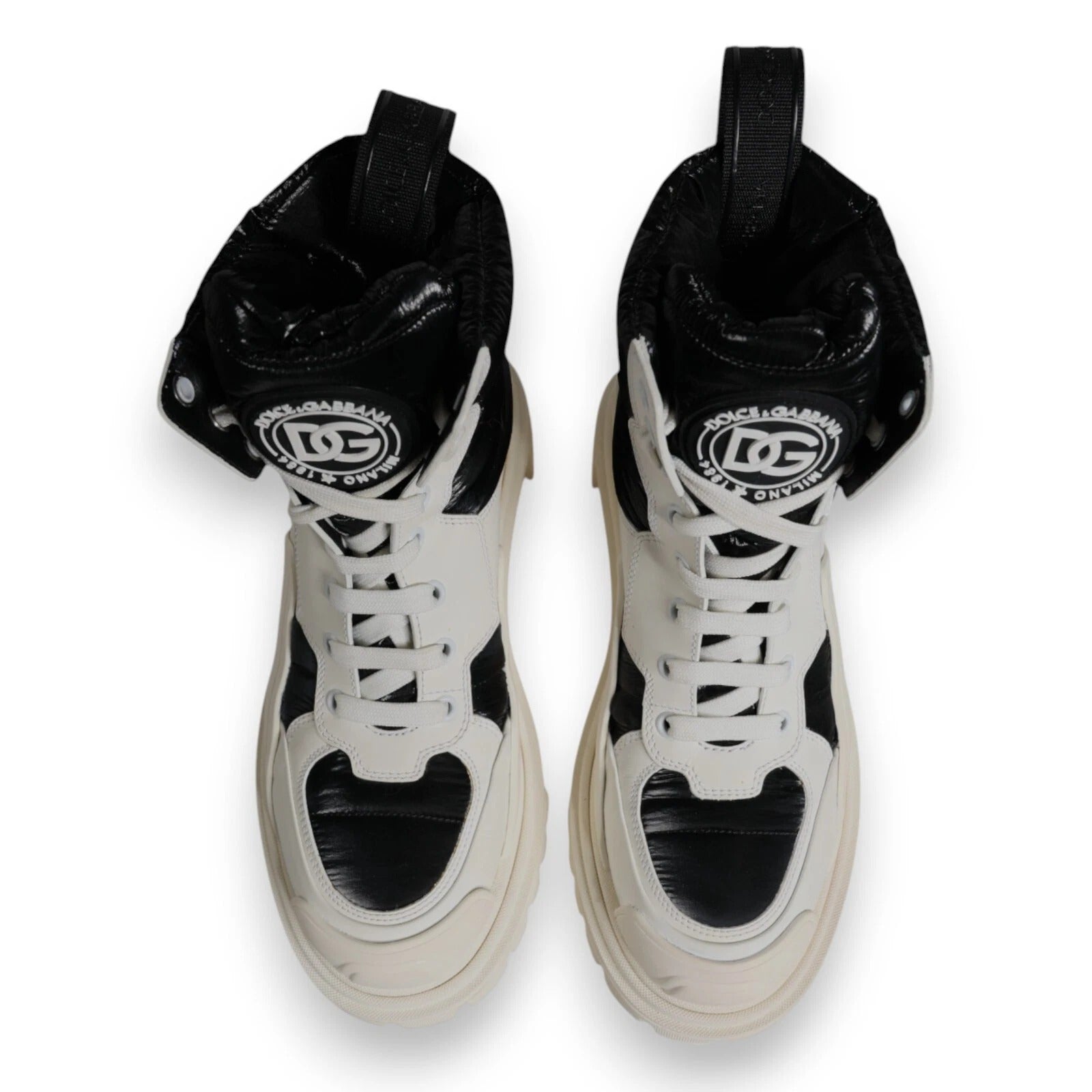 Dolce & Gabbana Weiße gepolsterte Mid Calf Lace Up Stiefel Schuhe