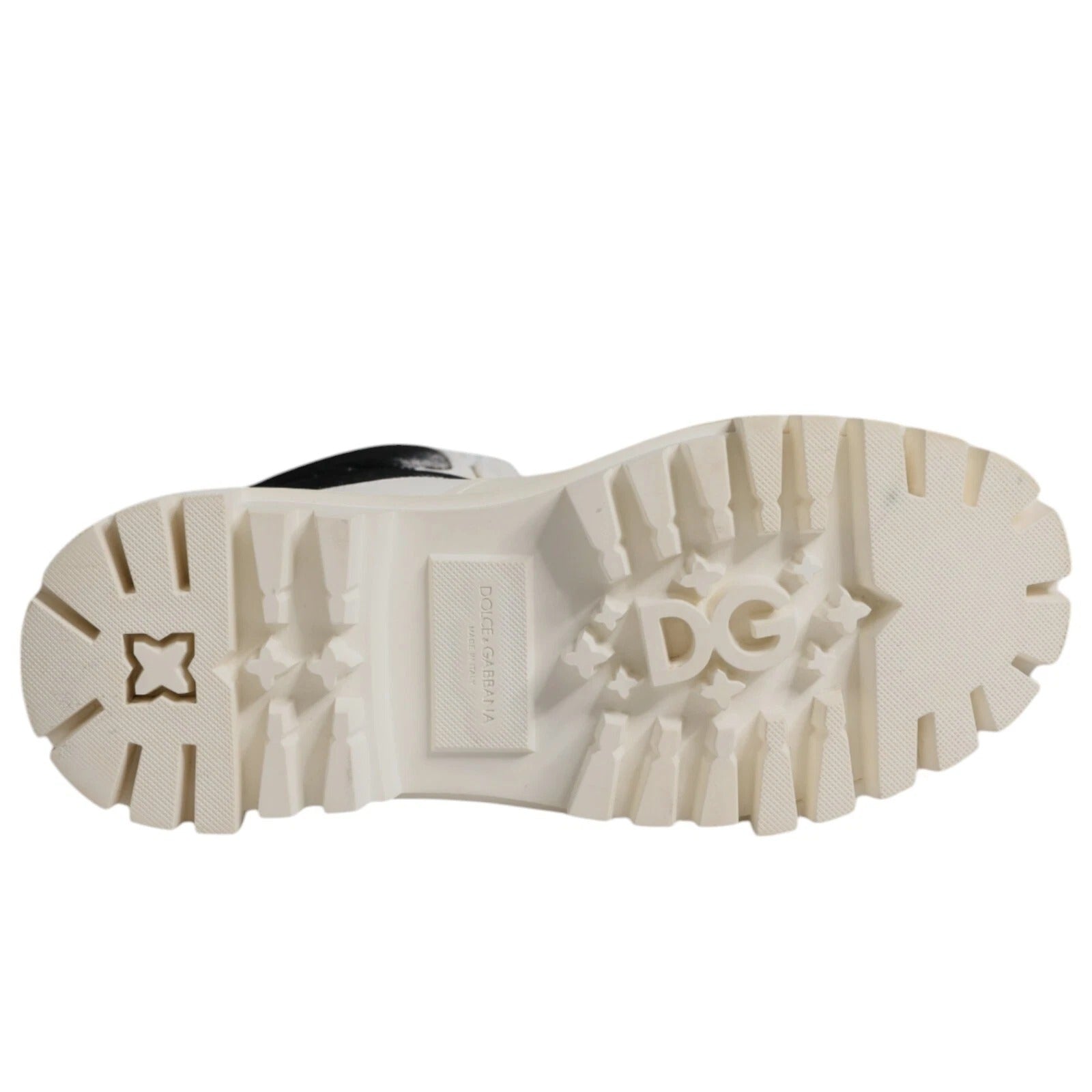 Dolce & Gabbana Weiße gepolsterte Mid Calf Lace Up Stiefel Schuhe