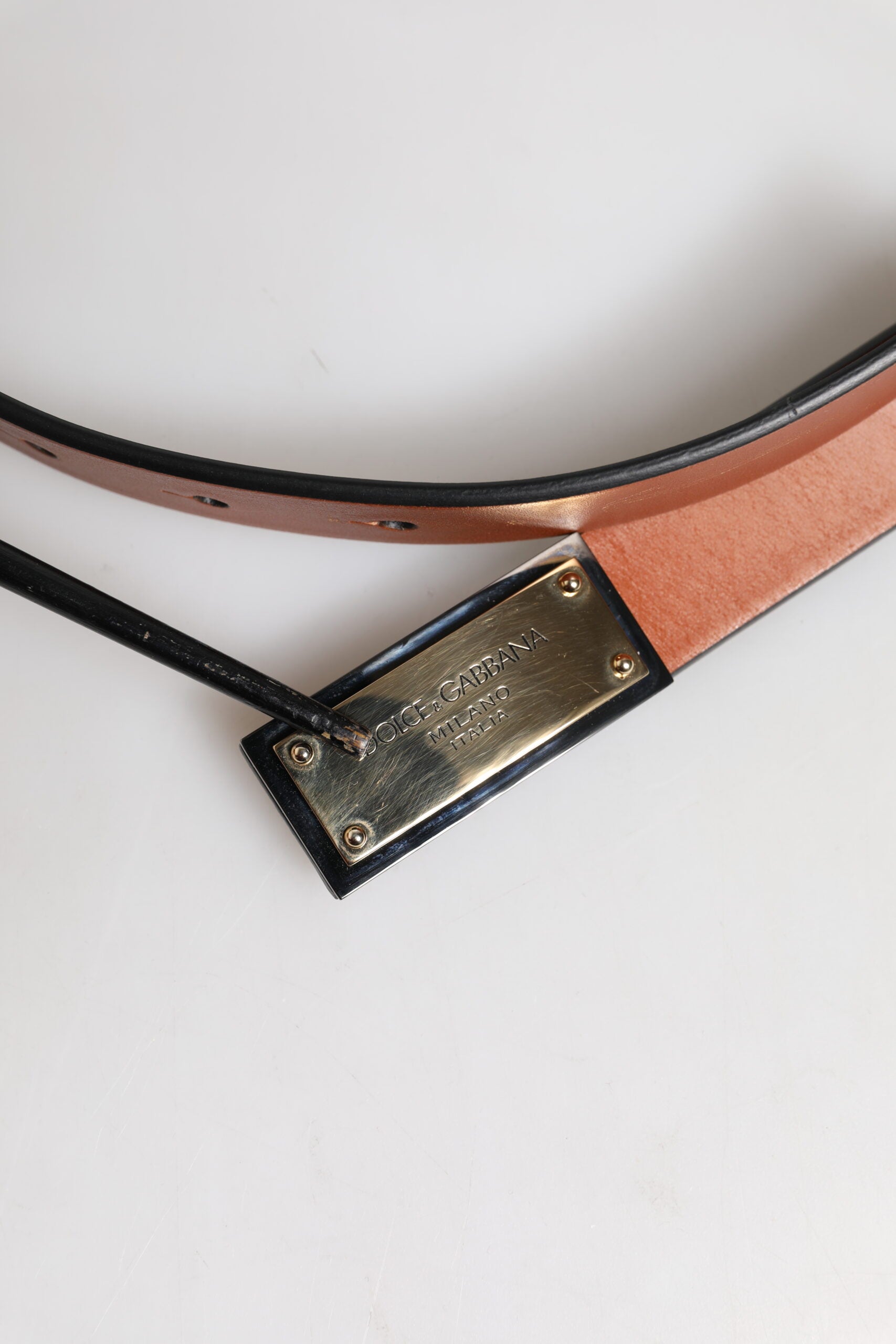 Dolce & Gabbana Brauner Leder-Gold-Rechteck-Gürtel mit Schnalle