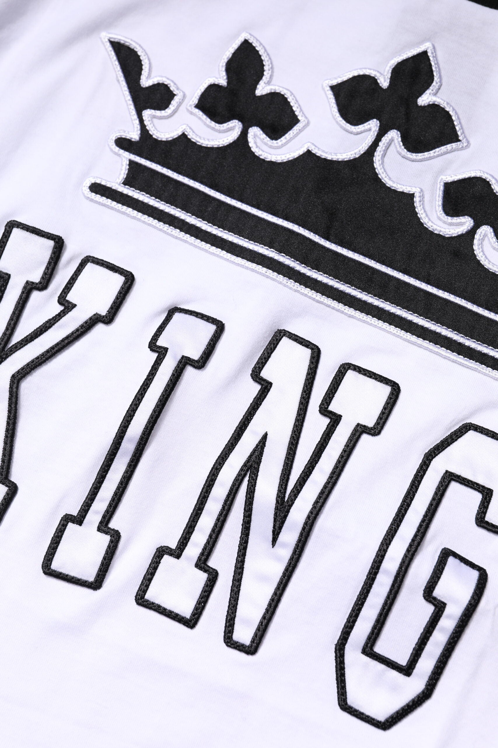 Dolce & Gabbana Weißes Baumwoll-T-Shirt mit Kronenkönig-Stickerei