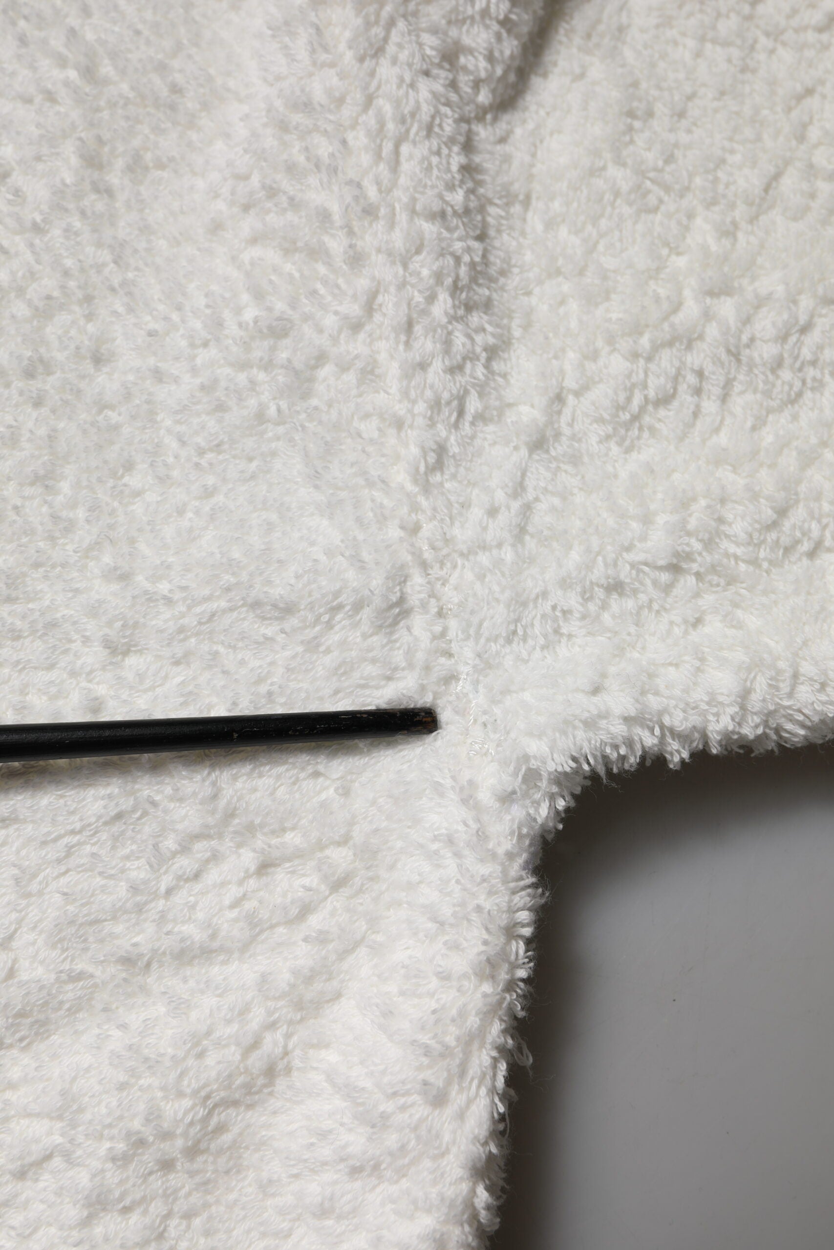 Dolce & Gabbana Weißer Baumwollfleece-Pullover mit Rundhalsausschnitt