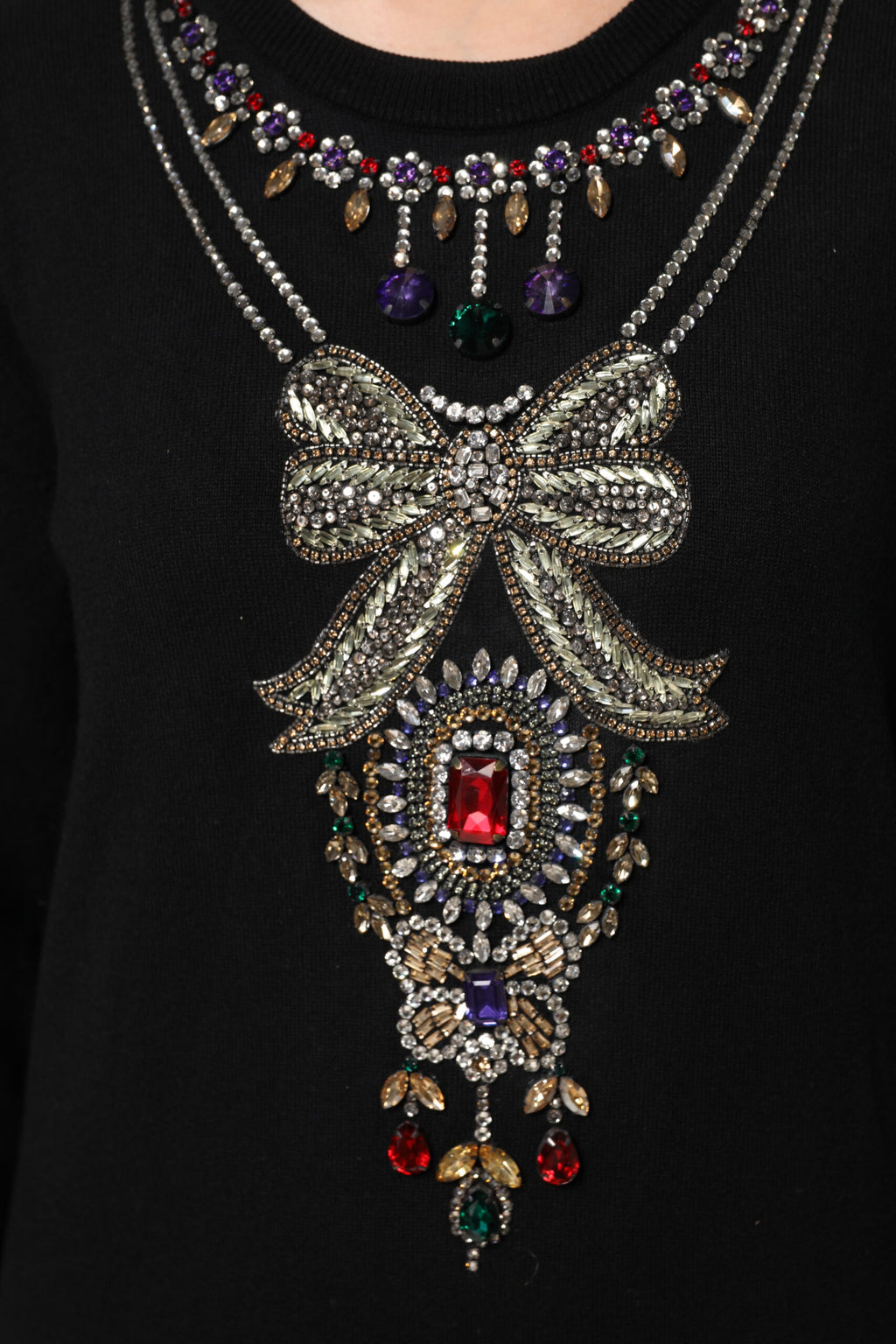 Dolce & Gabbana Schwarzer Pullover aus Kaschmir mit Kristallverzierung