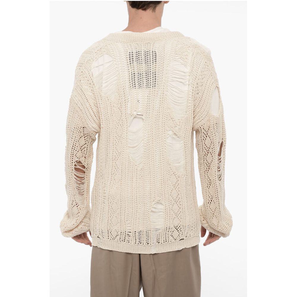 Perforierter Pullover mit V-Ausschnitt und Distressed-Effekt