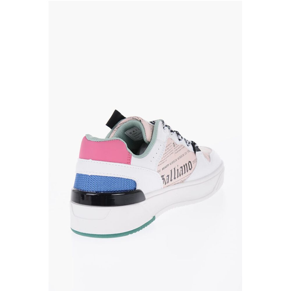 John Galliano Bedruckte Low-Top-Sneakers aus Kunstleder