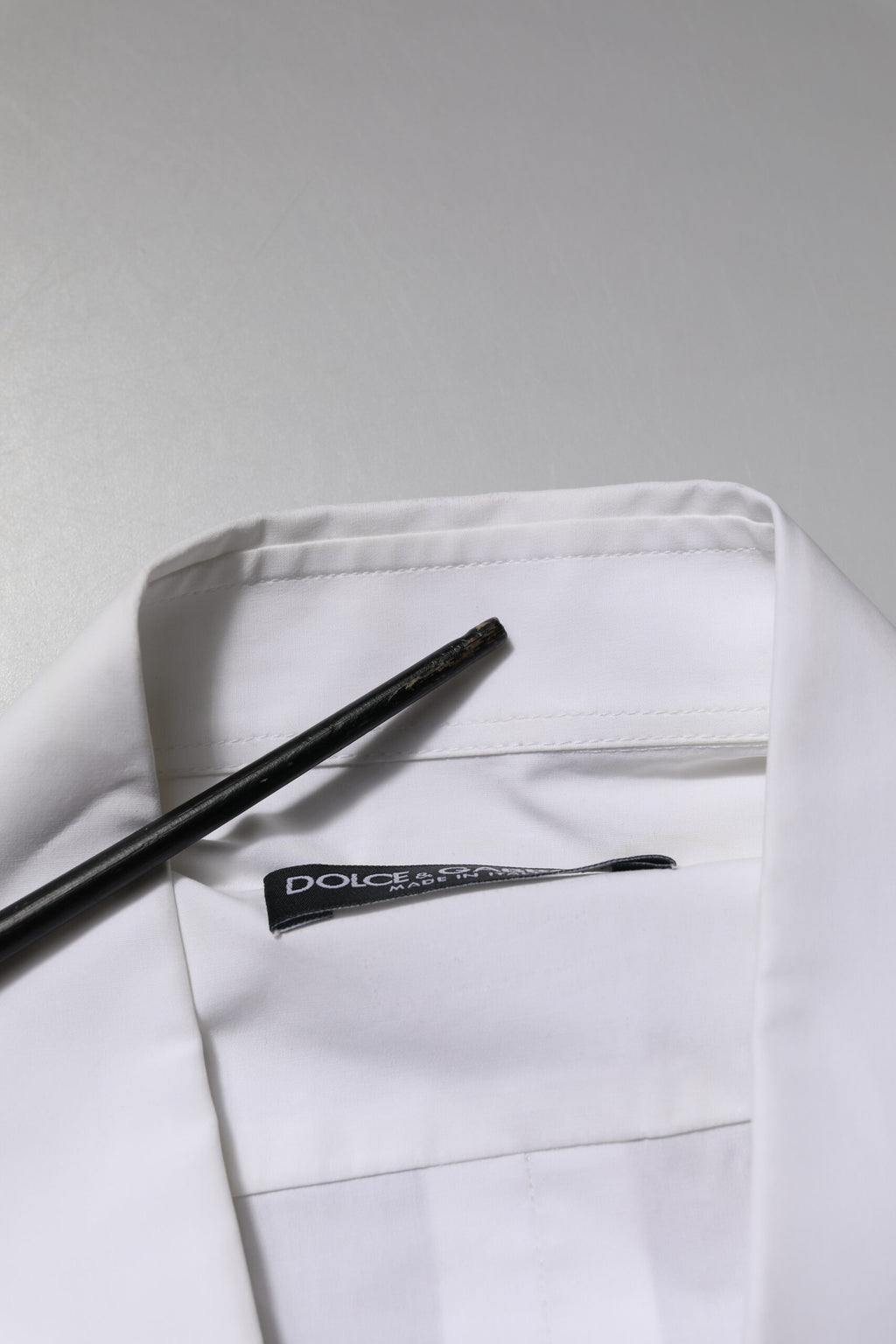 Dolce & Gabbana Weißes Baumwollkleid mit langen Ärmeln Formales Hemd