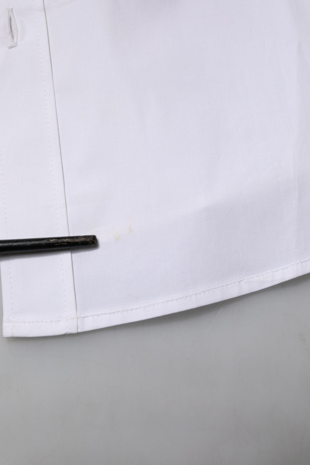 Dolce & Gabbana Weißes Baumwollkleid mit langen Ärmeln Formales Hemd